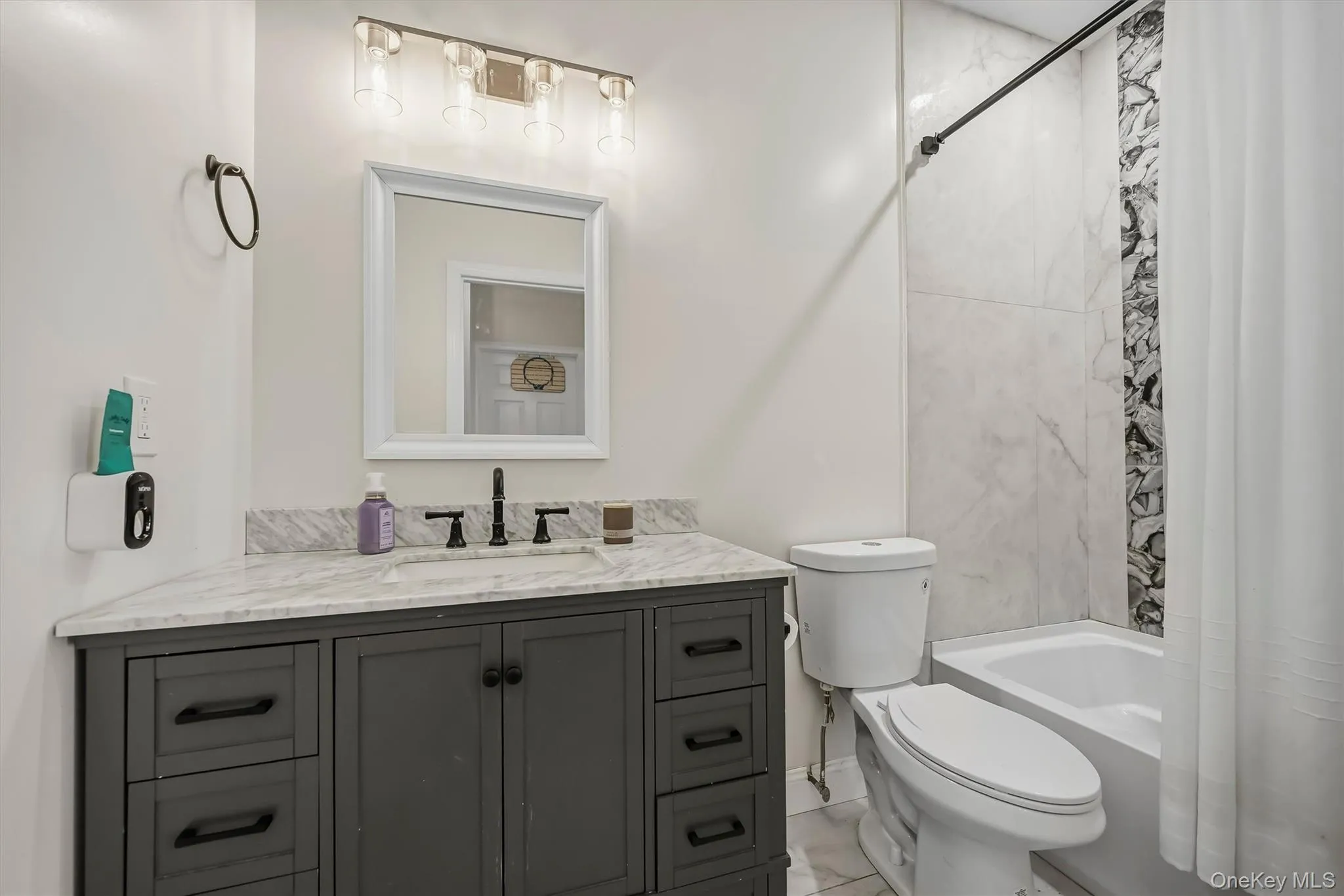 50 Hambletonian Avenue, Chester Town, NY, 3 Bedrooms Bedrooms, 5 Rooms Rooms,2 BathroomsBathrooms,Residential,For Rent,Hambletonian,0,1042882 50 Hambletonian Avenue, Chester Town, NY, 3 Bedrooms Bedrooms, 5 Rooms Rooms,2 BathroomsBathrooms,Residential,For Rent,Hambletonian,0,1042882