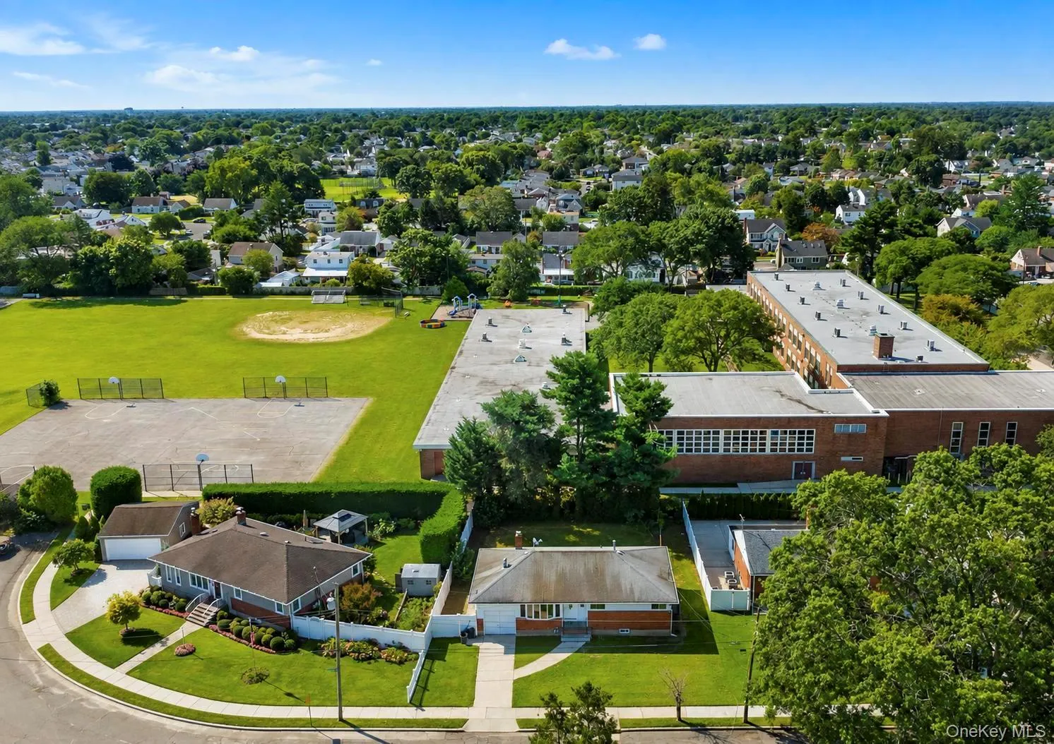 71 6th Street, Oyster Bay, NY, 3 Bedrooms Bedrooms, 5 Rooms Rooms,1 BathroomBathrooms,Residential,For Rent,6th,0,1042884 71 6th Street, Oyster Bay, NY, 3 Bedrooms Bedrooms, 5 Rooms Rooms,1 BathroomBathrooms,Residential,For Rent,6th,0,1042884