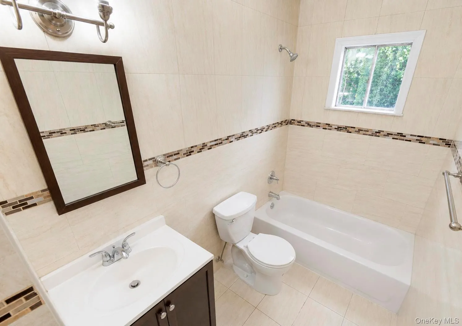 71 6th Street, Oyster Bay, NY, 3 Bedrooms Bedrooms, 5 Rooms Rooms,1 BathroomBathrooms,Residential,For Rent,6th,0,1042884 71 6th Street, Oyster Bay, NY, 3 Bedrooms Bedrooms, 5 Rooms Rooms,1 BathroomBathrooms,Residential,For Rent,6th,0,1042884