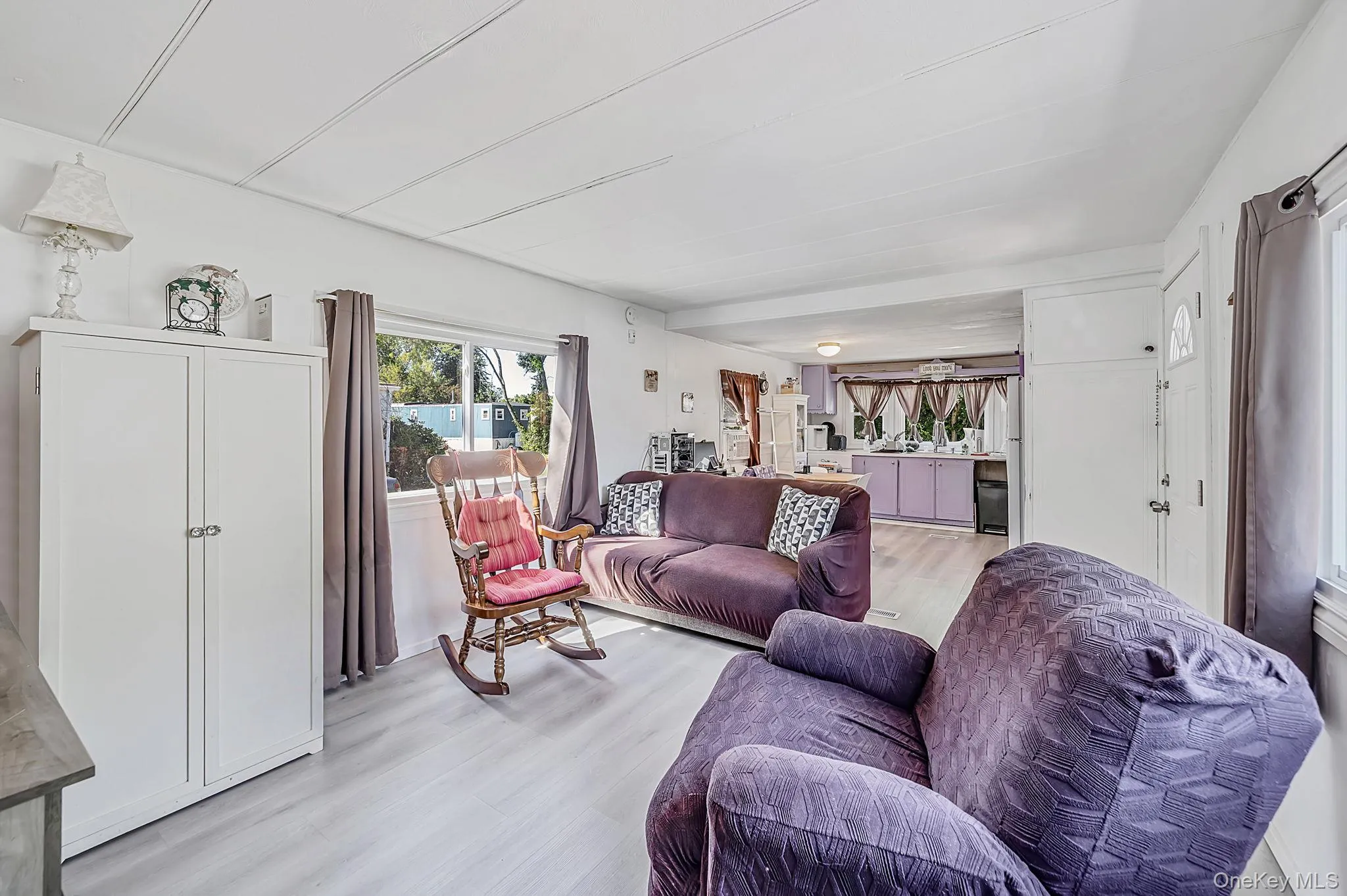 33 Valley Forge Drive, Islip, NY, 2 Bedrooms Bedrooms, 5 Rooms Rooms,1 BathroomBathrooms,Residential,For Rent,Valley Forge Drive,0,1042885 33 Valley Forge Drive, Islip, NY, 2 Bedrooms Bedrooms, 5 Rooms Rooms,1 BathroomBathrooms,Residential,For Rent,Valley Forge Drive,0,1042885