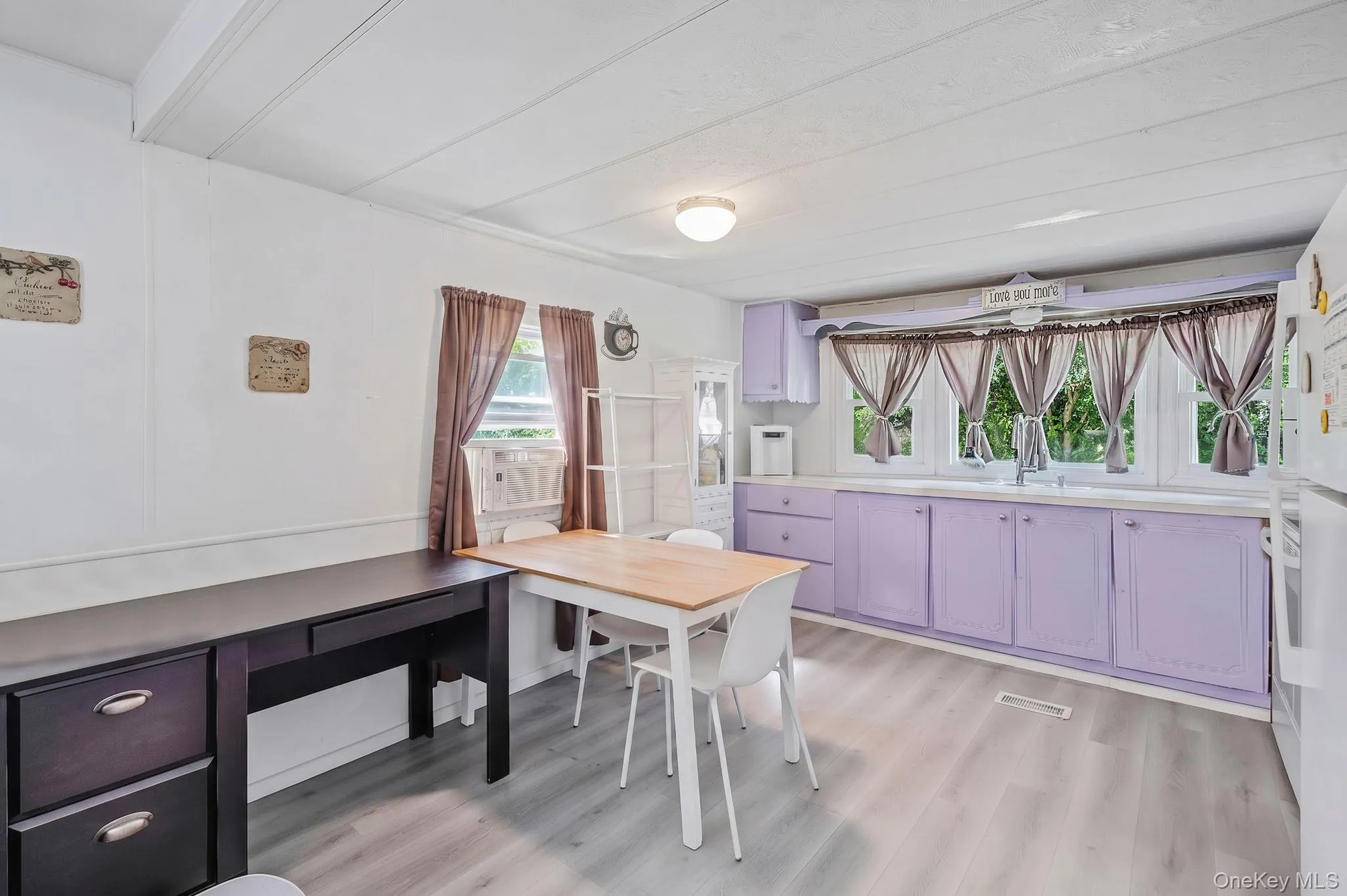 33 Valley Forge Drive, Islip, NY, 2 Bedrooms Bedrooms, 5 Rooms Rooms,1 BathroomBathrooms,Residential,For Rent,Valley Forge Drive,0,1042885 33 Valley Forge Drive, Islip, NY, 2 Bedrooms Bedrooms, 5 Rooms Rooms,1 BathroomBathrooms,Residential,For Rent,Valley Forge Drive,0,1042885