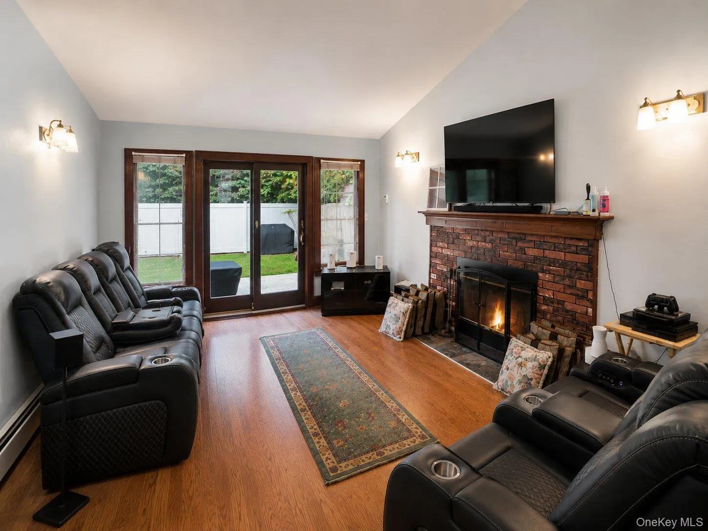 1055 Stanton Avenue, Hempstead, NY, 3 Bedrooms Bedrooms, 7 Rooms Rooms,2 BathroomsBathrooms,Residential,For Rent,Stanton,0,1042886 1055 Stanton Avenue, Hempstead, NY, 3 Bedrooms Bedrooms, 7 Rooms Rooms,2 BathroomsBathrooms,Residential,For Rent,Stanton,0,1042886