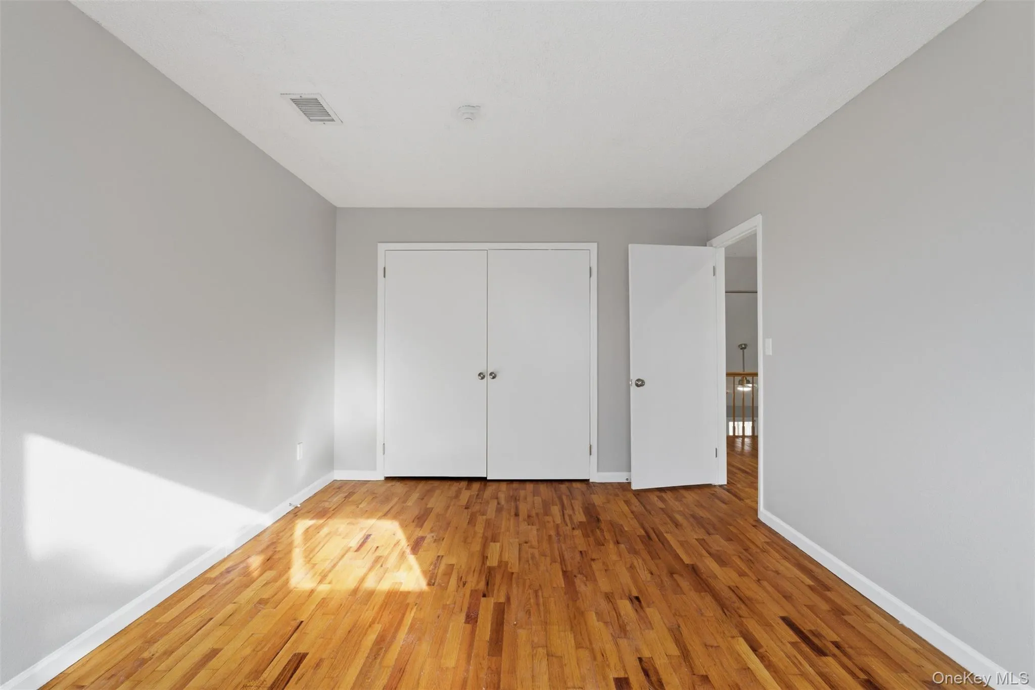 4 Trevor Lake Drive, Clarkstown, NY, 2 Bedrooms Bedrooms, 7 Rooms Rooms,2 BathroomsBathrooms,Residential,For Rent,Trevor Lake,0,1042887 4 Trevor Lake Drive, Clarkstown, NY, 2 Bedrooms Bedrooms, 7 Rooms Rooms,2 BathroomsBathrooms,Residential,For Rent,Trevor Lake,0,1042887