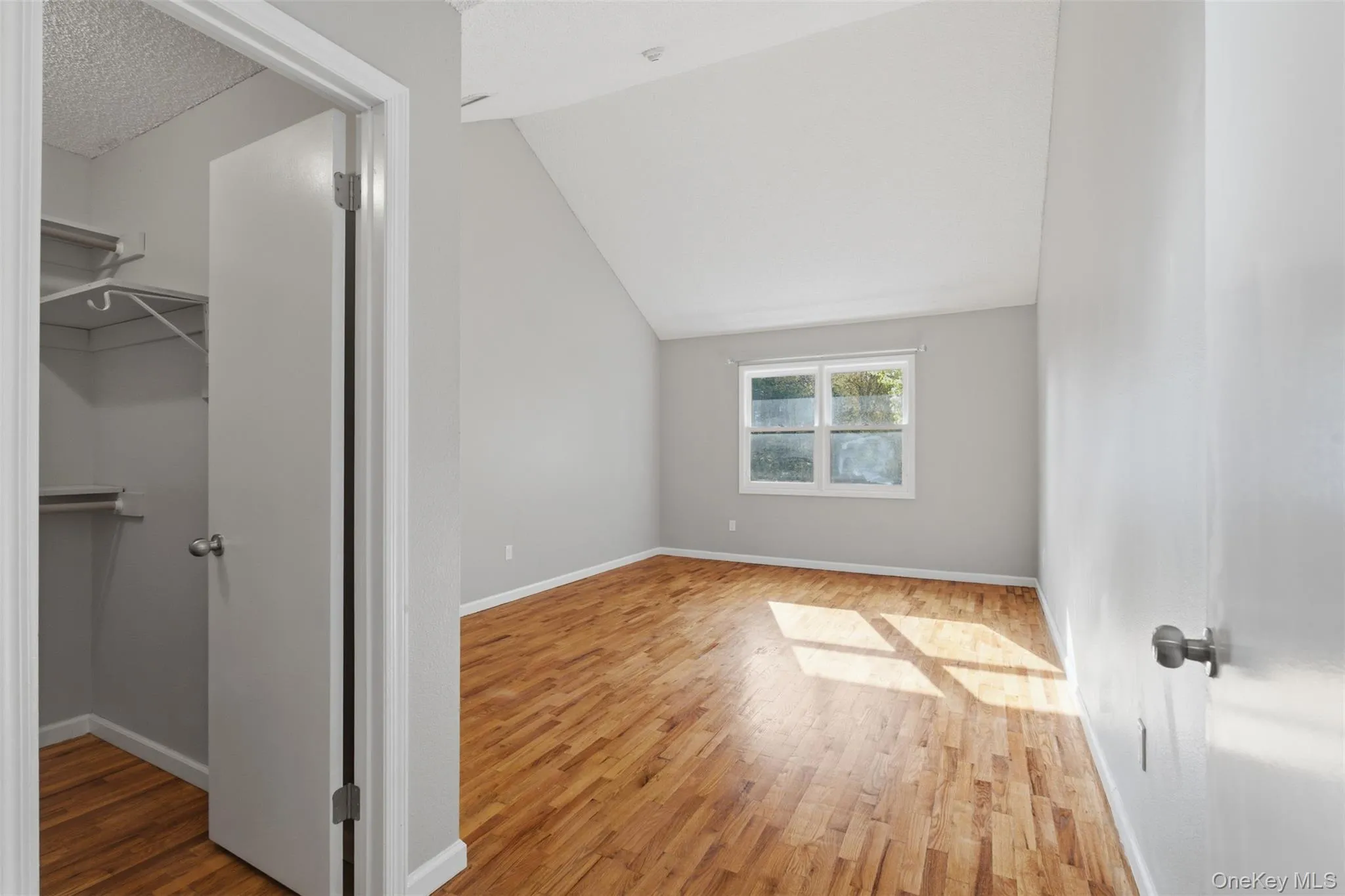 4 Trevor Lake Drive, Clarkstown, NY, 2 Bedrooms Bedrooms, 7 Rooms Rooms,2 BathroomsBathrooms,Residential,For Rent,Trevor Lake,0,1042887 4 Trevor Lake Drive, Clarkstown, NY, 2 Bedrooms Bedrooms, 7 Rooms Rooms,2 BathroomsBathrooms,Residential,For Rent,Trevor Lake,0,1042887