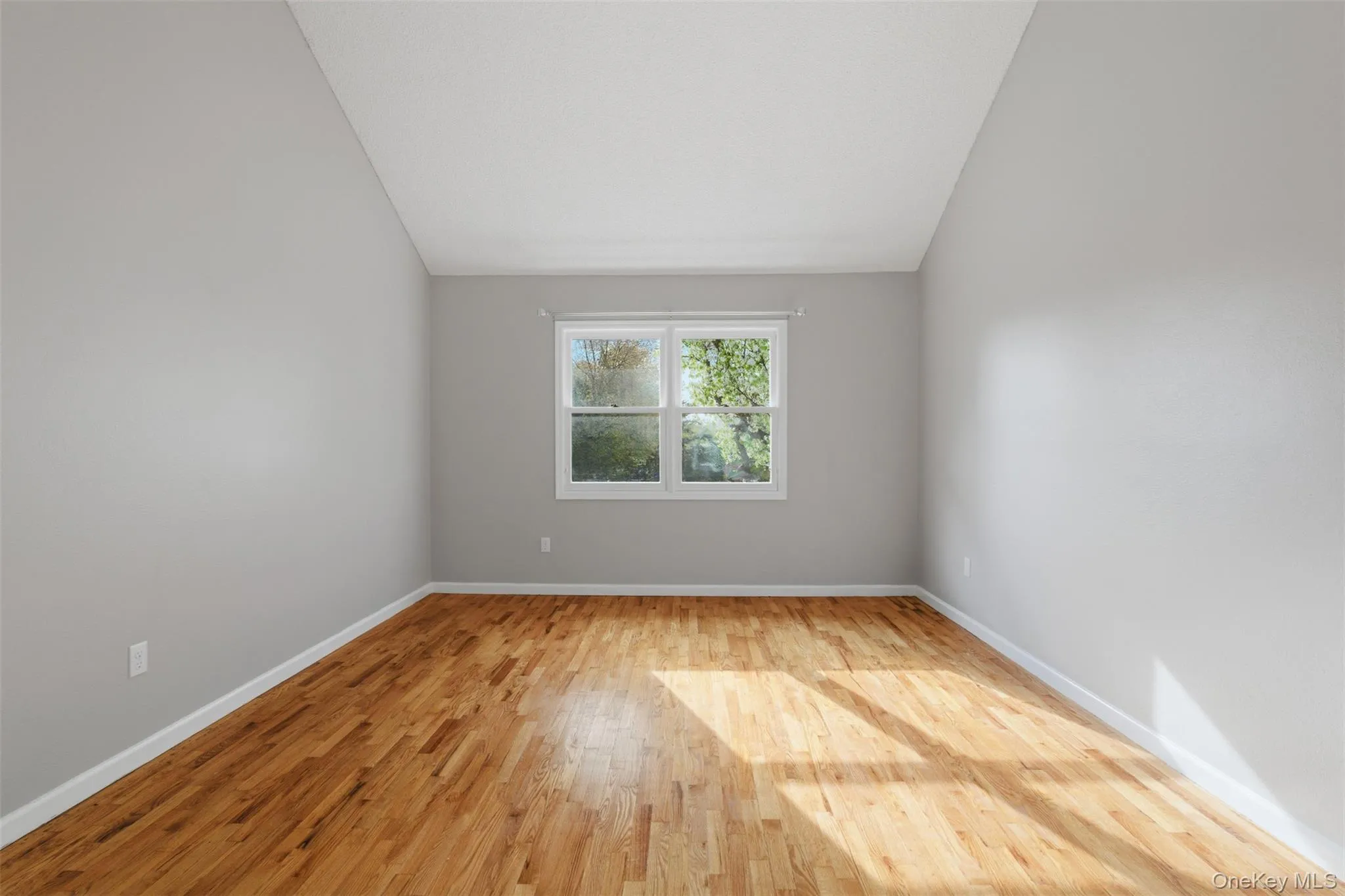 4 Trevor Lake Drive, Clarkstown, NY, 2 Bedrooms Bedrooms, 7 Rooms Rooms,2 BathroomsBathrooms,Residential,For Rent,Trevor Lake,0,1042887 4 Trevor Lake Drive, Clarkstown, NY, 2 Bedrooms Bedrooms, 7 Rooms Rooms,2 BathroomsBathrooms,Residential,For Rent,Trevor Lake,0,1042887