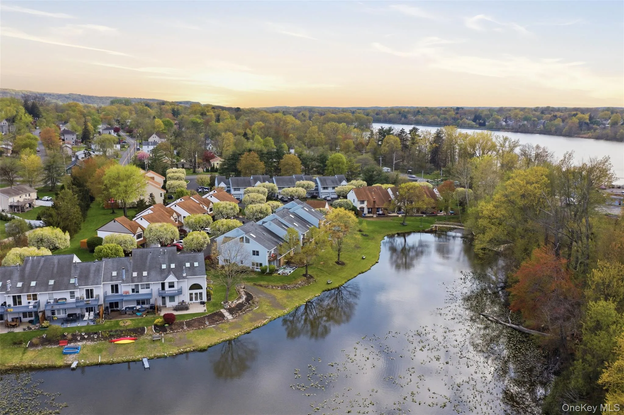 4 Trevor Lake Drive, Clarkstown, NY, 2 Bedrooms Bedrooms, 7 Rooms Rooms,2 BathroomsBathrooms,Residential,For Rent,Trevor Lake,0,1042887 4 Trevor Lake Drive, Clarkstown, NY, 2 Bedrooms Bedrooms, 7 Rooms Rooms,2 BathroomsBathrooms,Residential,For Rent,Trevor Lake,0,1042887