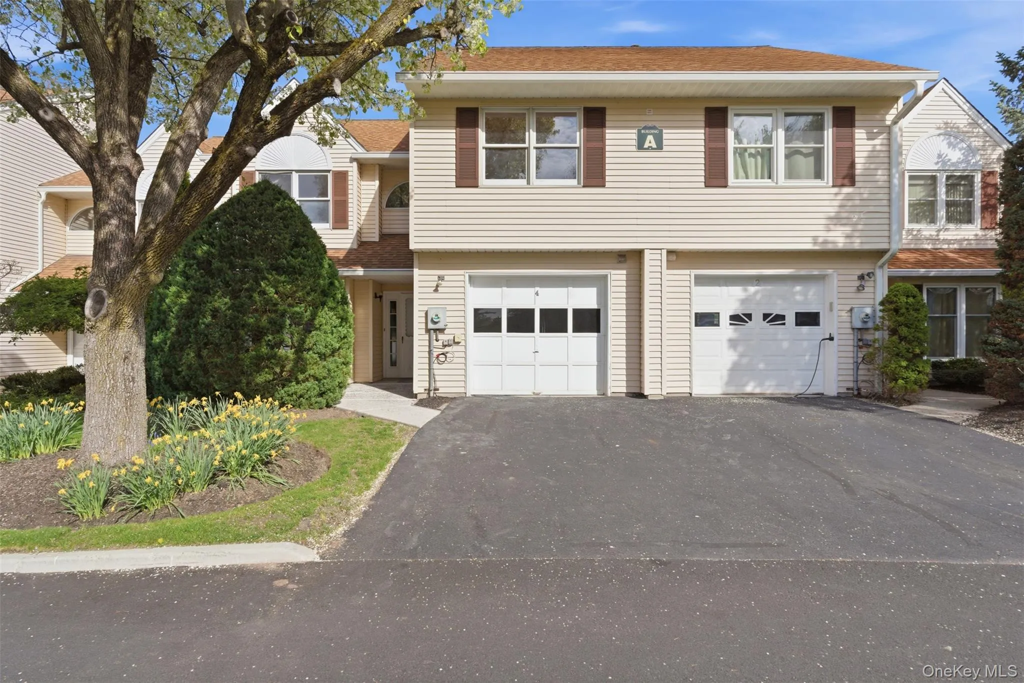 4 Trevor Lake Drive, Clarkstown, NY, 2 Bedrooms Bedrooms, 7 Rooms Rooms,2 BathroomsBathrooms,Residential,For Rent,Trevor Lake,0,1042887 4 Trevor Lake Drive, Clarkstown, NY, 2 Bedrooms Bedrooms, 7 Rooms Rooms,2 BathroomsBathrooms,Residential,For Rent,Trevor Lake,0,1042887