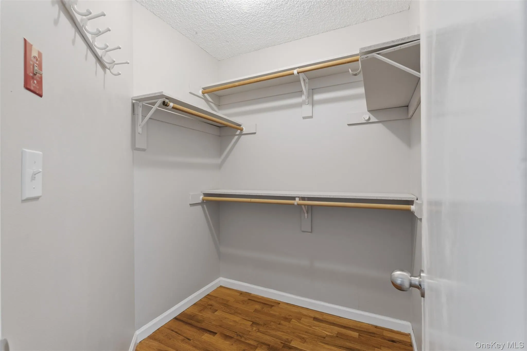 4 Trevor Lake Drive, Clarkstown, NY, 2 Bedrooms Bedrooms, 7 Rooms Rooms,2 BathroomsBathrooms,Residential,For Rent,Trevor Lake,0,1042887 4 Trevor Lake Drive, Clarkstown, NY, 2 Bedrooms Bedrooms, 7 Rooms Rooms,2 BathroomsBathrooms,Residential,For Rent,Trevor Lake,0,1042887