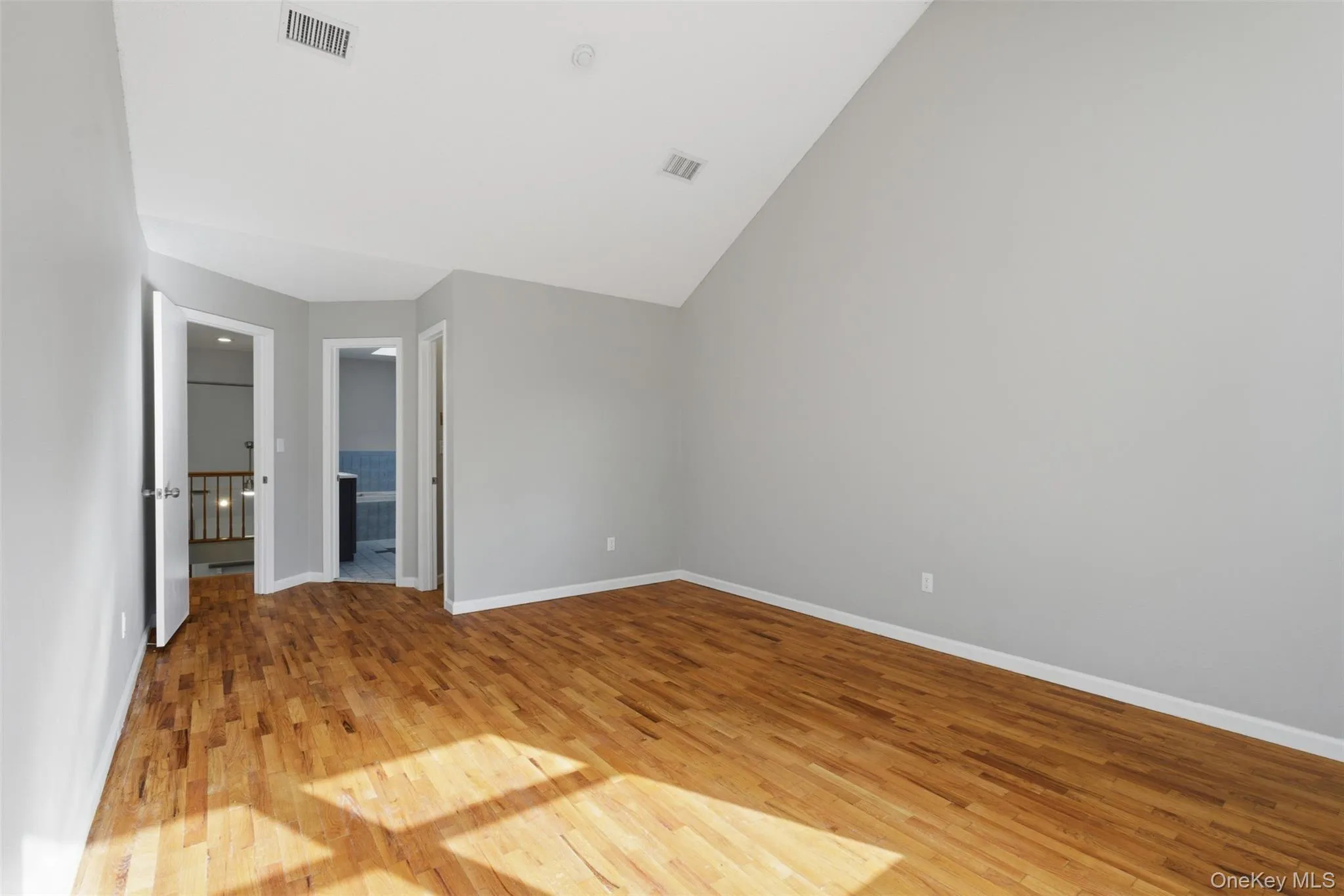 4 Trevor Lake Drive, Clarkstown, NY, 2 Bedrooms Bedrooms, 7 Rooms Rooms,2 BathroomsBathrooms,Residential,For Rent,Trevor Lake,0,1042887 4 Trevor Lake Drive, Clarkstown, NY, 2 Bedrooms Bedrooms, 7 Rooms Rooms,2 BathroomsBathrooms,Residential,For Rent,Trevor Lake,0,1042887