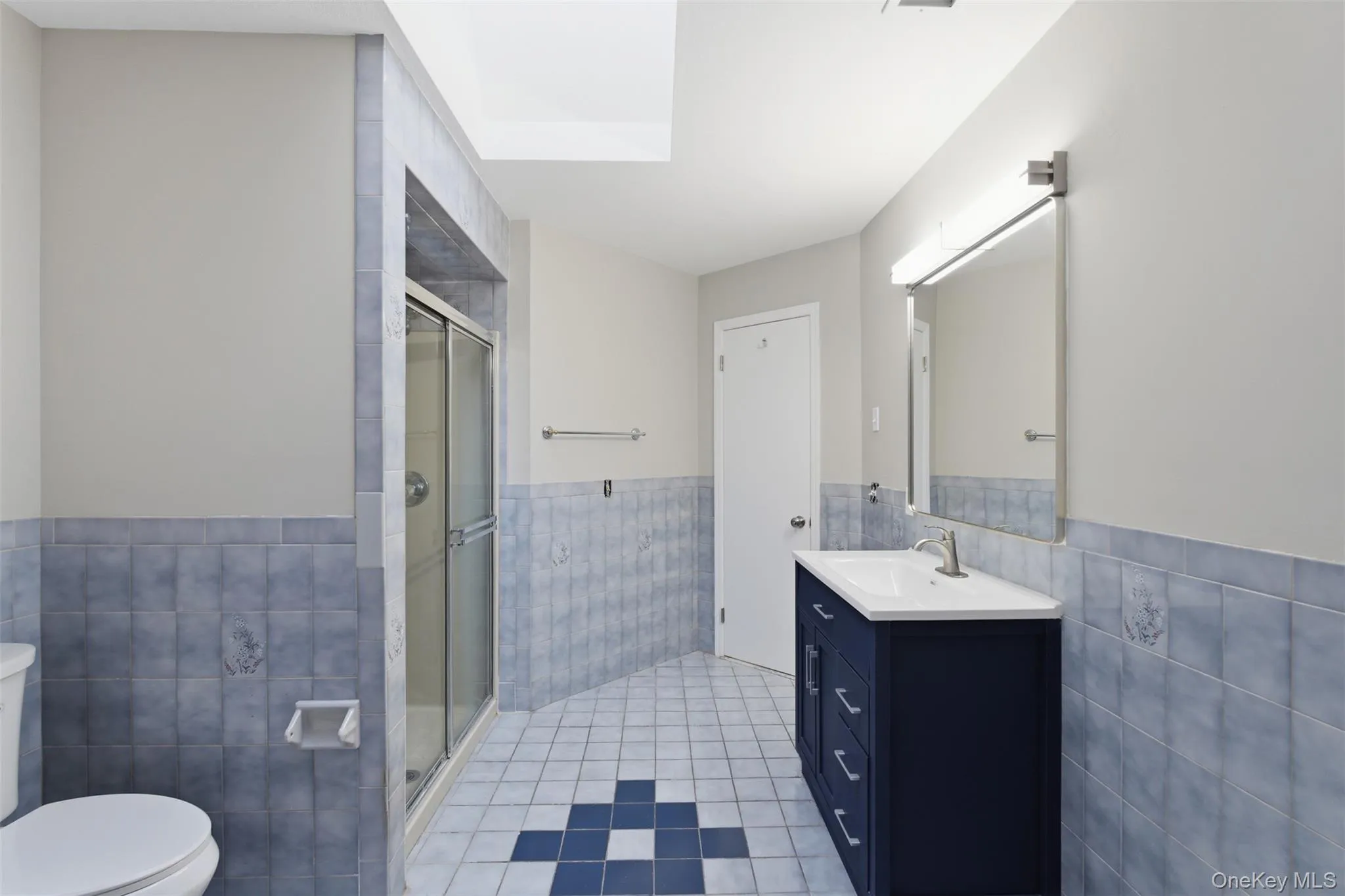 4 Trevor Lake Drive, Clarkstown, NY, 2 Bedrooms Bedrooms, 7 Rooms Rooms,2 BathroomsBathrooms,Residential,For Rent,Trevor Lake,0,1042887 4 Trevor Lake Drive, Clarkstown, NY, 2 Bedrooms Bedrooms, 7 Rooms Rooms,2 BathroomsBathrooms,Residential,For Rent,Trevor Lake,0,1042887