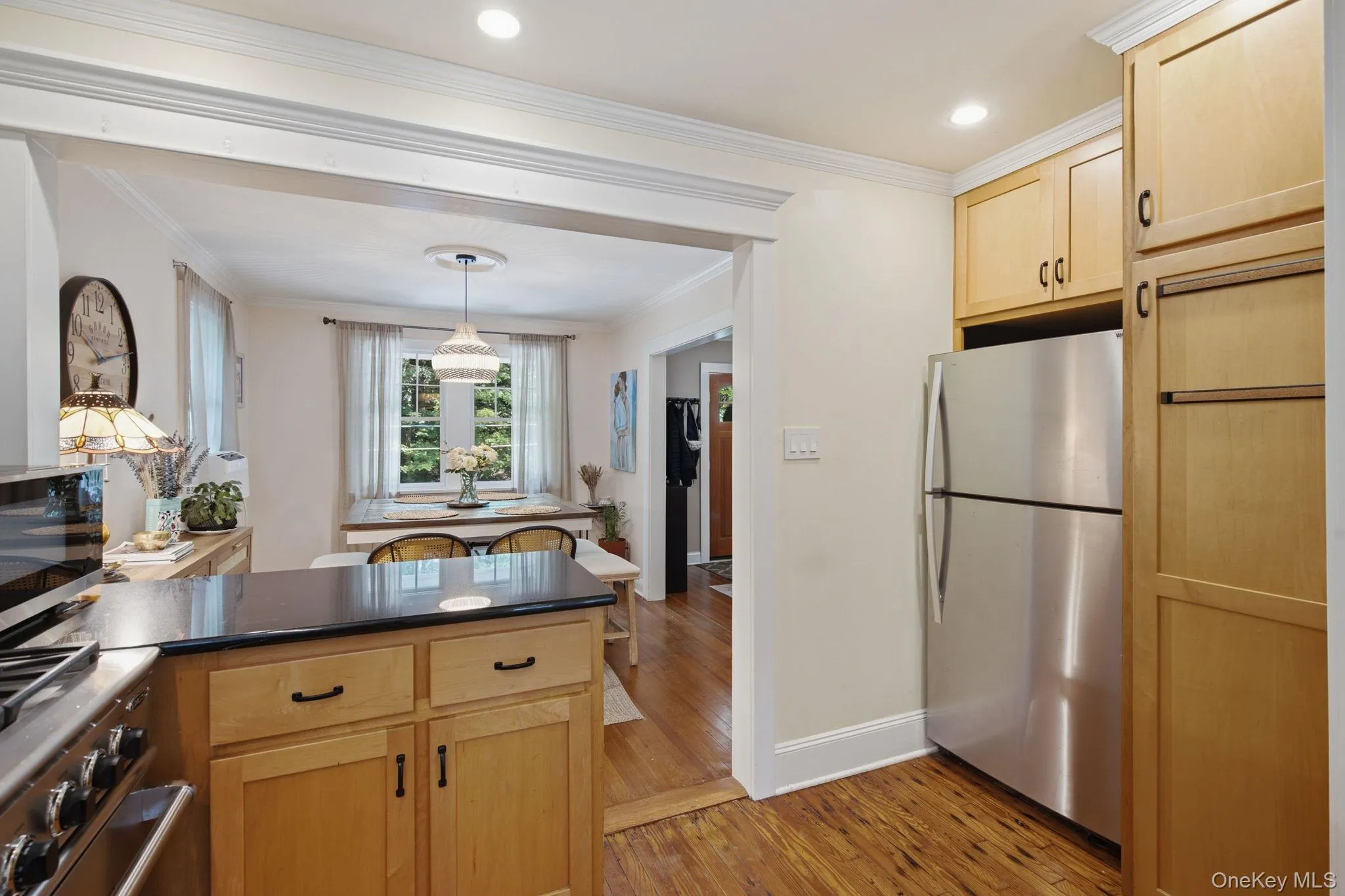 99 Norwood Avenue, Huntington, NY, 3 Bedrooms Bedrooms, 7 Rooms Rooms,1 BathroomBathrooms,Residential,For Rent,Norwood,0,1042888 99 Norwood Avenue, Huntington, NY, 3 Bedrooms Bedrooms, 7 Rooms Rooms,1 BathroomBathrooms,Residential,For Rent,Norwood,0,1042888