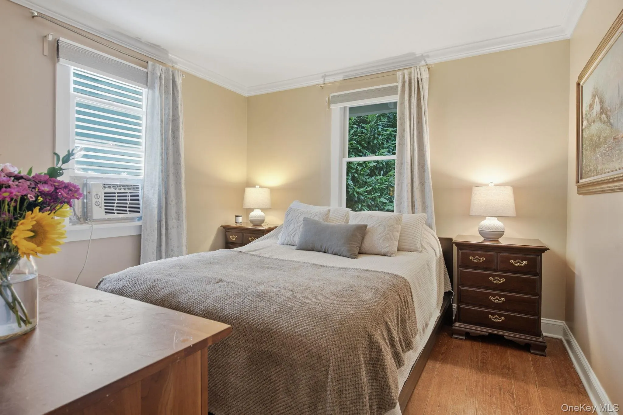 99 Norwood Avenue, Huntington, NY, 3 Bedrooms Bedrooms, 7 Rooms Rooms,1 BathroomBathrooms,Residential,For Rent,Norwood,0,1042888 99 Norwood Avenue, Huntington, NY, 3 Bedrooms Bedrooms, 7 Rooms Rooms,1 BathroomBathrooms,Residential,For Rent,Norwood,0,1042888