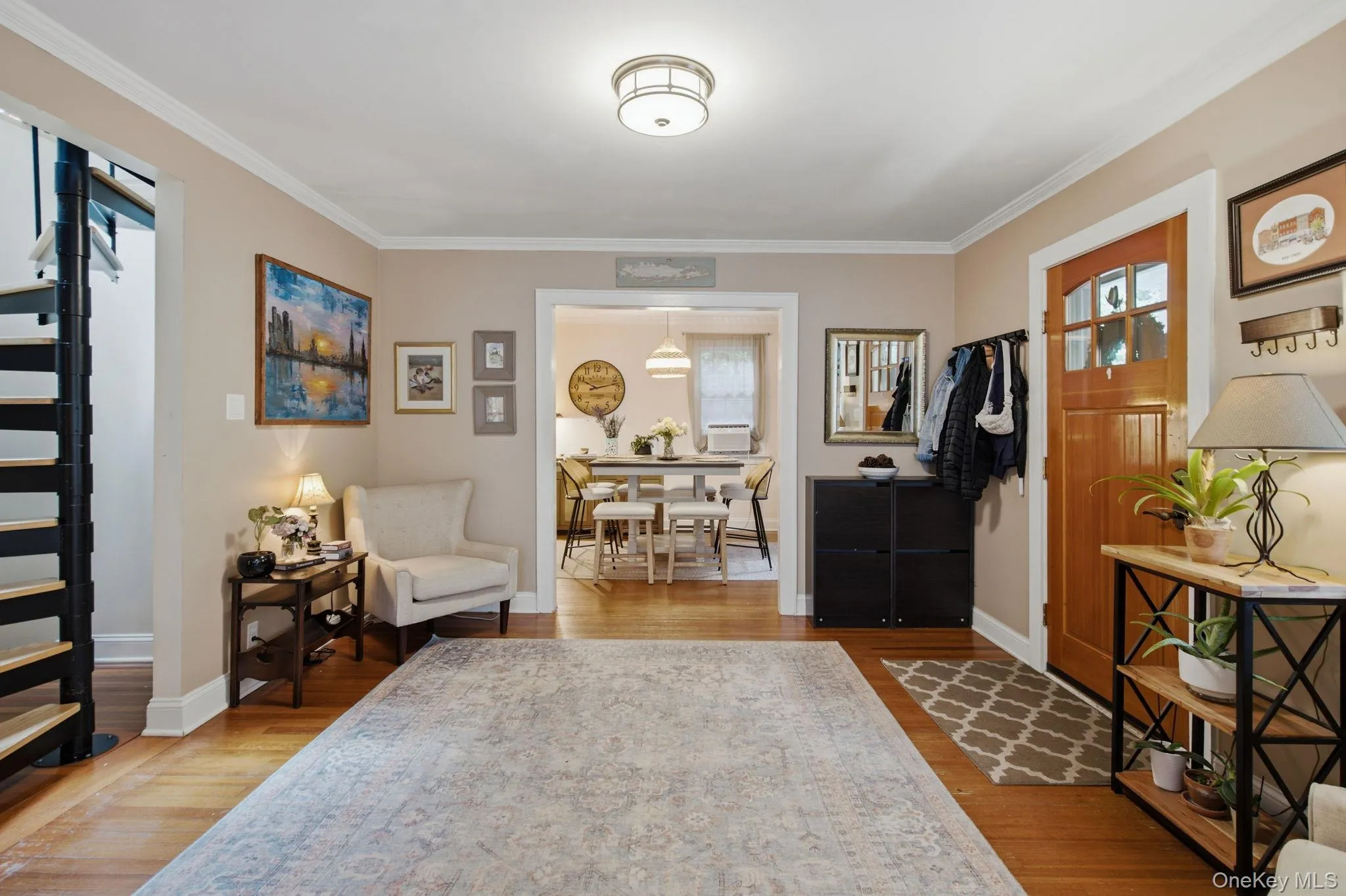 99 Norwood Avenue, Huntington, NY, 3 Bedrooms Bedrooms, 7 Rooms Rooms,1 BathroomBathrooms,Residential,For Rent,Norwood,0,1042888 99 Norwood Avenue, Huntington, NY, 3 Bedrooms Bedrooms, 7 Rooms Rooms,1 BathroomBathrooms,Residential,For Rent,Norwood,0,1042888