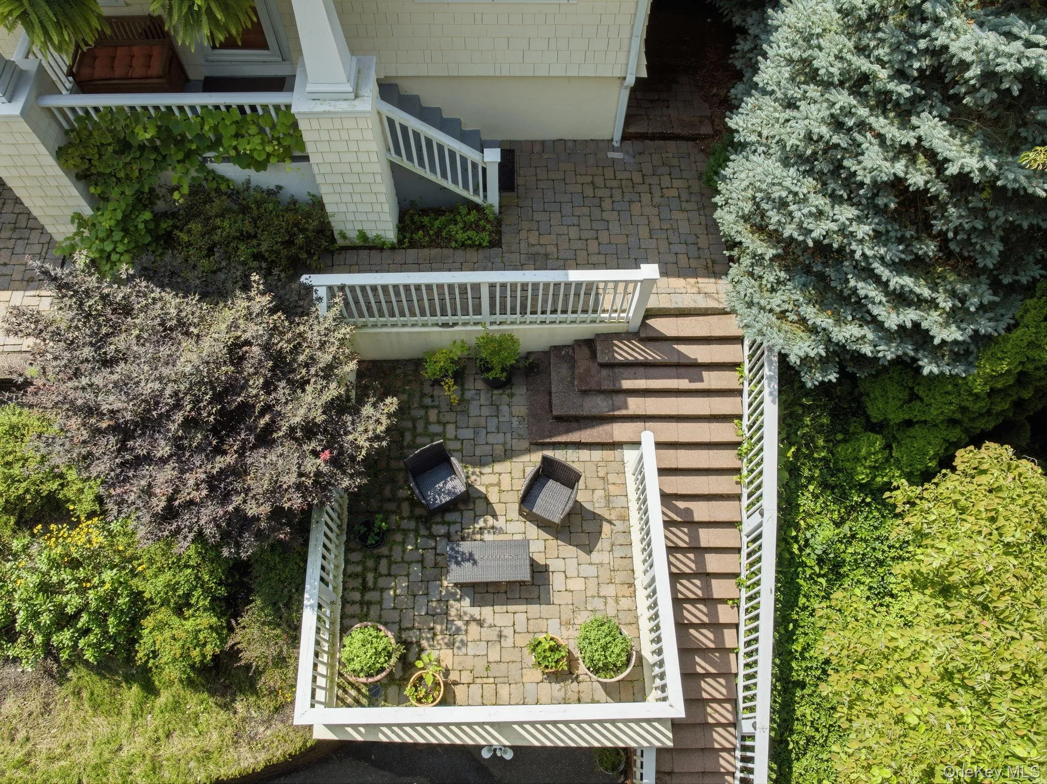 99 Norwood Avenue, Huntington, NY, 3 Bedrooms Bedrooms, 7 Rooms Rooms,1 BathroomBathrooms,Residential,For Rent,Norwood,0,1042888 99 Norwood Avenue, Huntington, NY, 3 Bedrooms Bedrooms, 7 Rooms Rooms,1 BathroomBathrooms,Residential,For Rent,Norwood,0,1042888