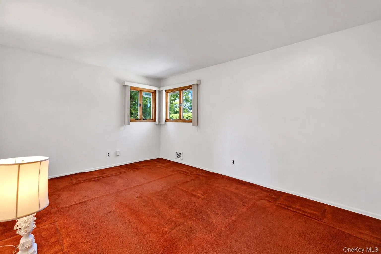 107 Headline Road, Babylon, NY, 4 Bedrooms Bedrooms, 8 Rooms Rooms,1 BathroomBathrooms,Residential,For Rent,Headline,0,1042889 107 Headline Road, Babylon, NY, 4 Bedrooms Bedrooms, 8 Rooms Rooms,1 BathroomBathrooms,Residential,For Rent,Headline,0,1042889
