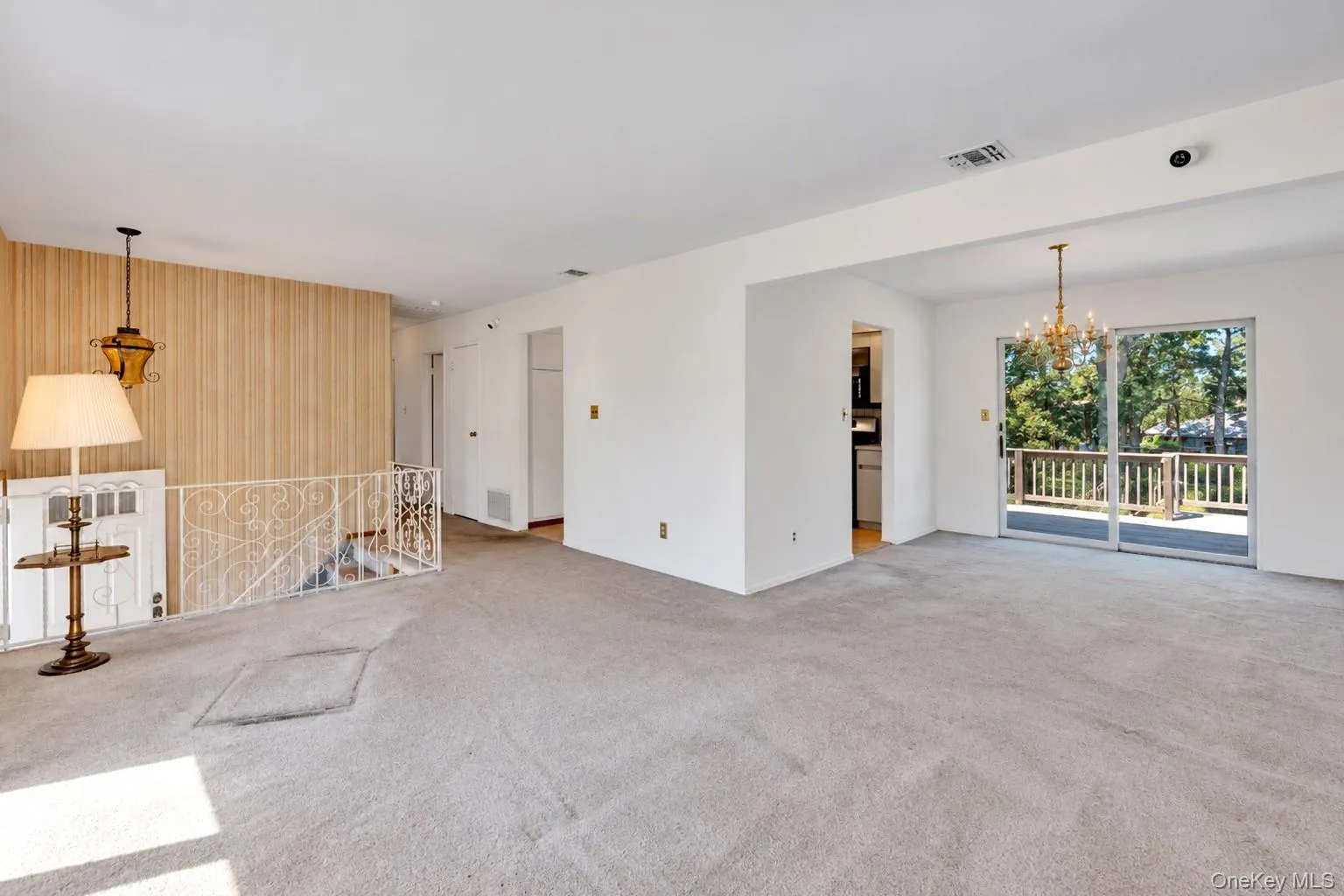 107 Headline Road, Babylon, NY, 4 Bedrooms Bedrooms, 8 Rooms Rooms,1 BathroomBathrooms,Residential,For Rent,Headline,0,1042889 107 Headline Road, Babylon, NY, 4 Bedrooms Bedrooms, 8 Rooms Rooms,1 BathroomBathrooms,Residential,For Rent,Headline,0,1042889
