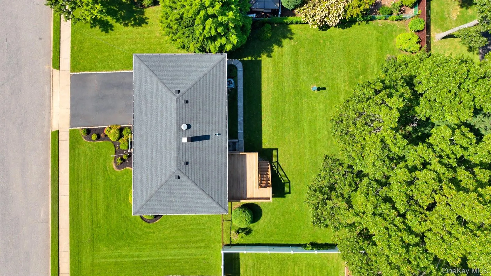 107 Headline Road, Babylon, NY, 4 Bedrooms Bedrooms, 8 Rooms Rooms,1 BathroomBathrooms,Residential,For Rent,Headline,0,1042889 107 Headline Road, Babylon, NY, 4 Bedrooms Bedrooms, 8 Rooms Rooms,1 BathroomBathrooms,Residential,For Rent,Headline,0,1042889