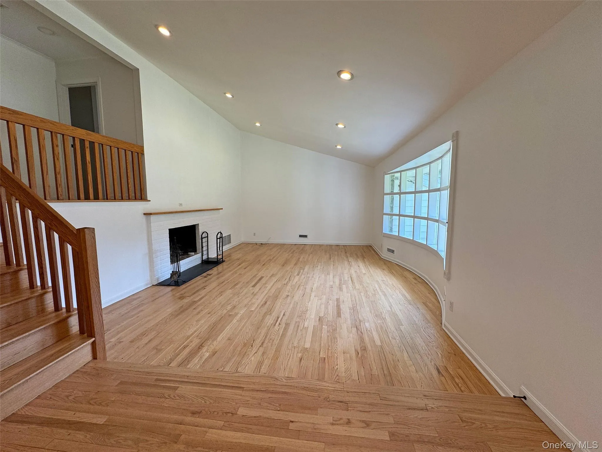 3 Stonewall Lane, Mamaroneck, NY, 4 Bedrooms Bedrooms, 7 Rooms Rooms,3 BathroomsBathrooms,Residential Lease,For Rent,Stonewall,0,1042891 3 Stonewall Lane, Mamaroneck, NY, 4 Bedrooms Bedrooms, 7 Rooms Rooms,3 BathroomsBathrooms,Residential Lease,For Rent,Stonewall,0,1042891