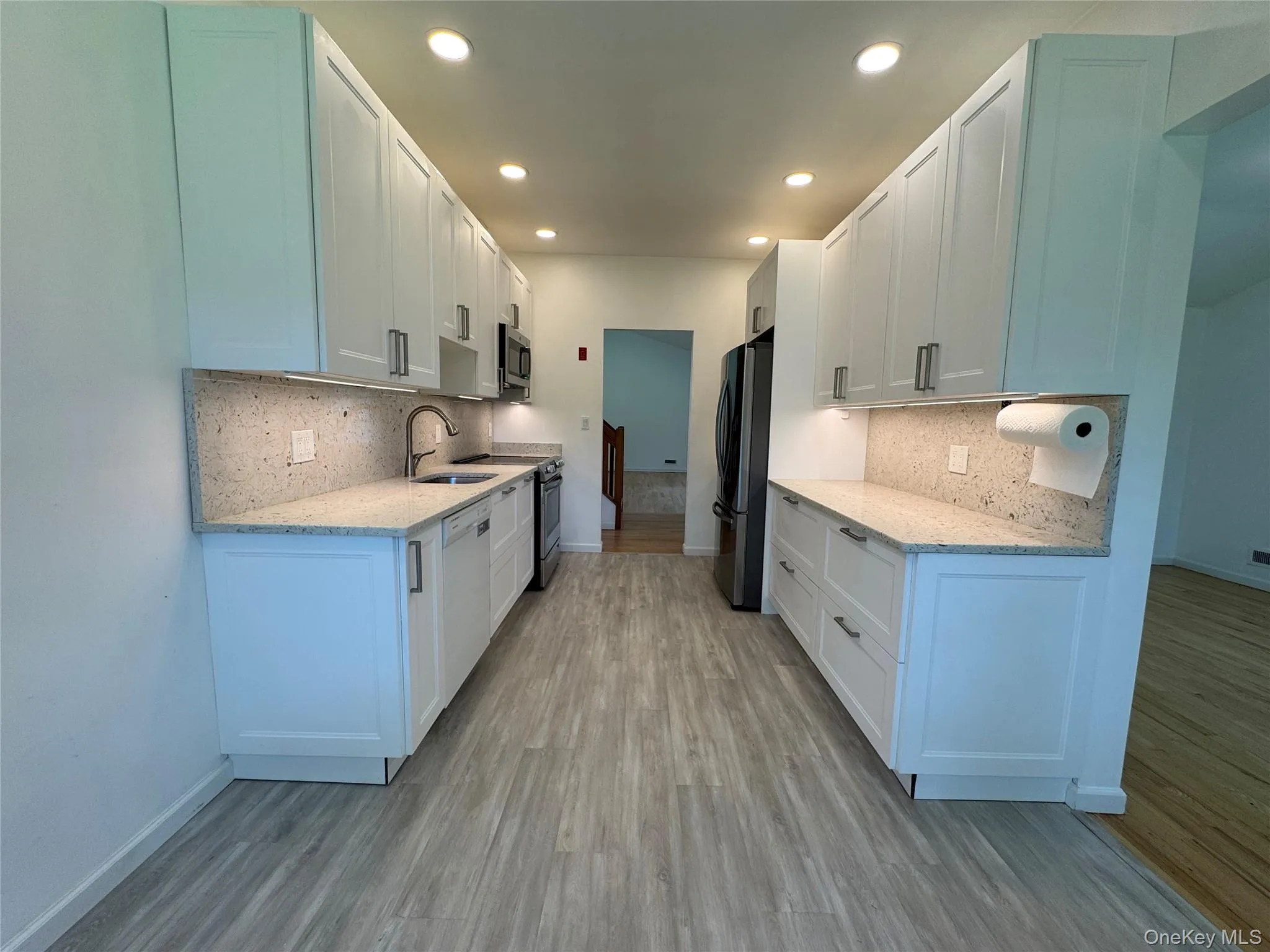 3 Stonewall Lane, Mamaroneck, NY, 4 Bedrooms Bedrooms, 7 Rooms Rooms,3 BathroomsBathrooms,Residential Lease,For Rent,Stonewall,0,1042891 3 Stonewall Lane, Mamaroneck, NY, 4 Bedrooms Bedrooms, 7 Rooms Rooms,3 BathroomsBathrooms,Residential Lease,For Rent,Stonewall,0,1042891