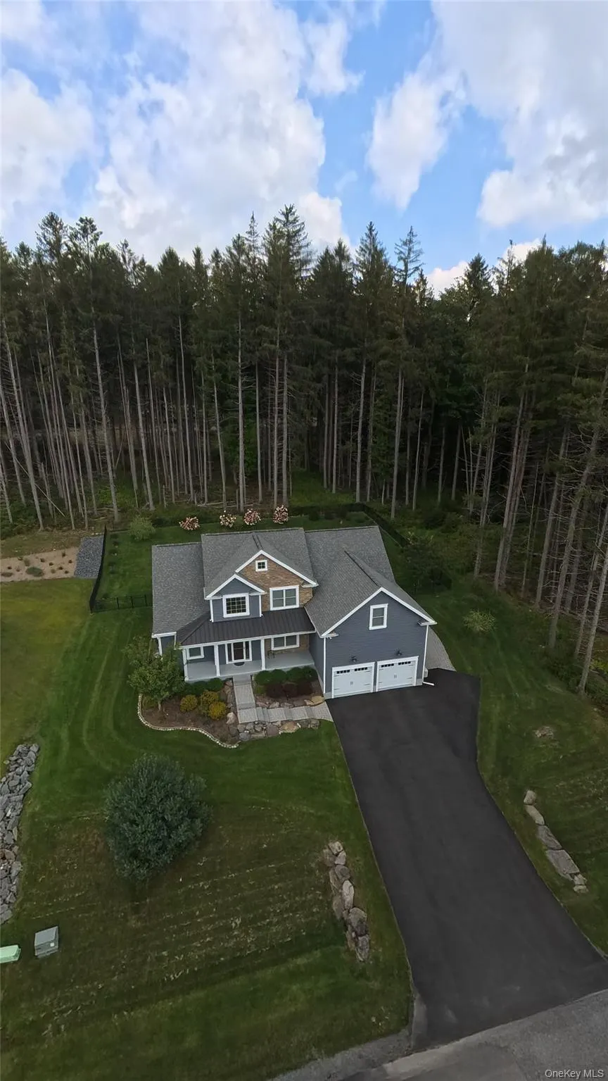 142 lexington Lane, Out Of Area, PA, 7 Bedrooms Bedrooms, 20 Rooms Rooms,4 BathroomsBathrooms,Residential,For Rent,lexington,0,1042892 142 lexington Lane, Out Of Area, PA, 7 Bedrooms Bedrooms, 20 Rooms Rooms,4 BathroomsBathrooms,Residential,For Rent,lexington,0,1042892