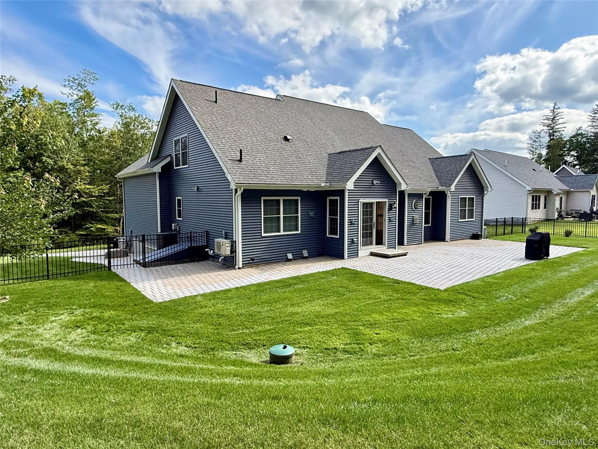 142 lexington Lane, Out Of Area, PA, 7 Bedrooms Bedrooms, 20 Rooms Rooms,4 BathroomsBathrooms,Residential,For Rent,lexington,0,1042892 142 lexington Lane, Out Of Area, PA, 7 Bedrooms Bedrooms, 20 Rooms Rooms,4 BathroomsBathrooms,Residential,For Rent,lexington,0,1042892