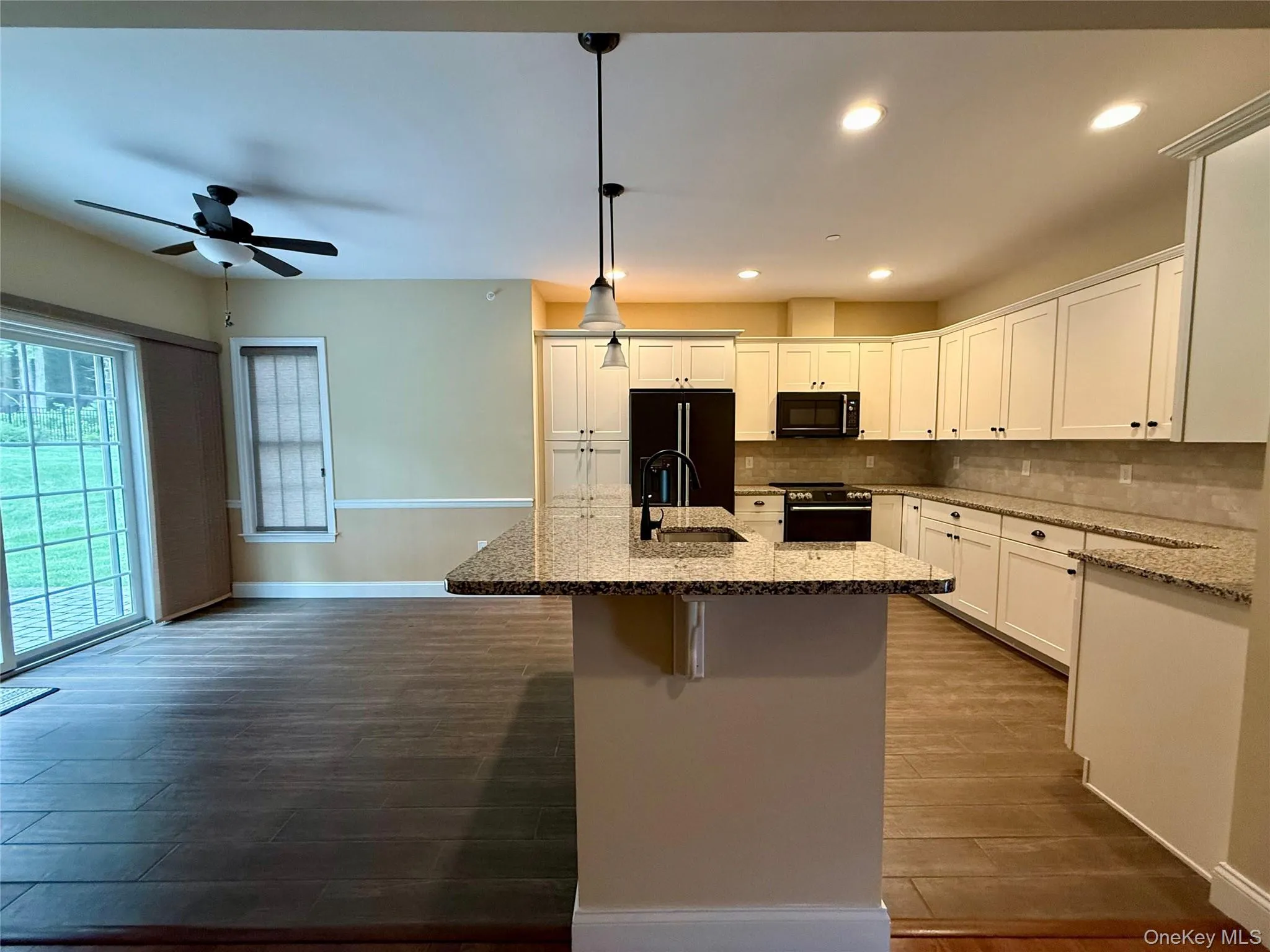 142 lexington Lane, Out Of Area, PA, 7 Bedrooms Bedrooms, 20 Rooms Rooms,4 BathroomsBathrooms,Residential,For Rent,lexington,0,1042892 142 lexington Lane, Out Of Area, PA, 7 Bedrooms Bedrooms, 20 Rooms Rooms,4 BathroomsBathrooms,Residential,For Rent,lexington,0,1042892