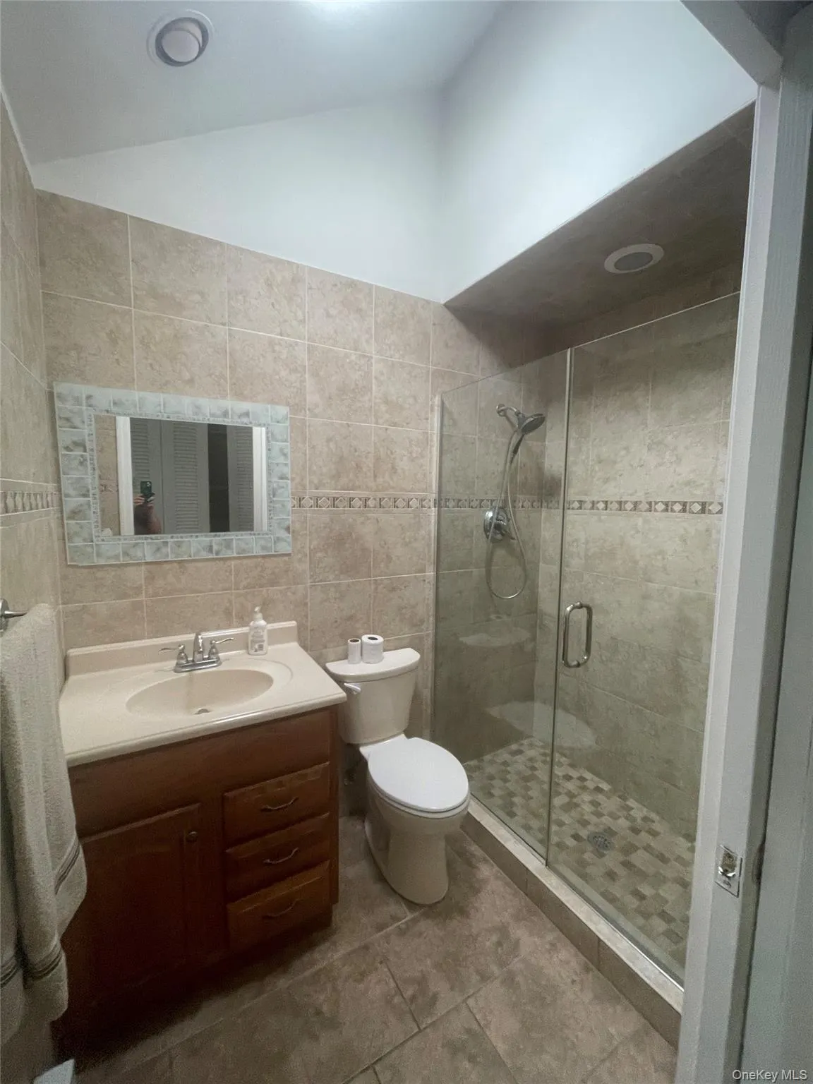 152A Laurance Lane, Brookhaven, NY, 2 Bedrooms Bedrooms, 6 Rooms Rooms,1 BathroomBathrooms,Residential,For Rent,Laurance,0,1042894 152A Laurance Lane, Brookhaven, NY, 2 Bedrooms Bedrooms, 6 Rooms Rooms,1 BathroomBathrooms,Residential,For Rent,Laurance,0,1042894