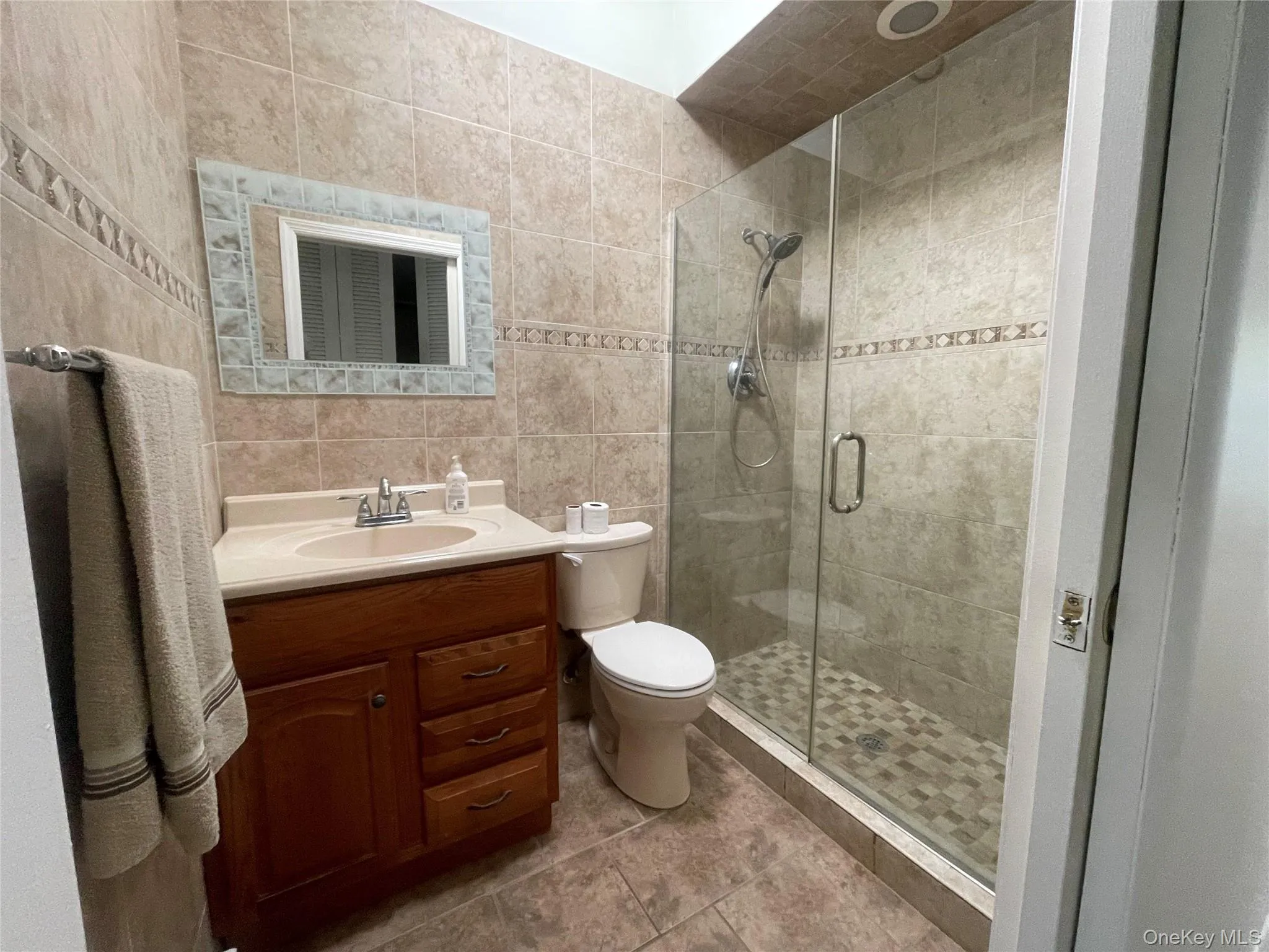 152A Laurance Lane, Brookhaven, NY, 2 Bedrooms Bedrooms, 6 Rooms Rooms,1 BathroomBathrooms,Residential,For Rent,Laurance,0,1042894 152A Laurance Lane, Brookhaven, NY, 2 Bedrooms Bedrooms, 6 Rooms Rooms,1 BathroomBathrooms,Residential,For Rent,Laurance,0,1042894