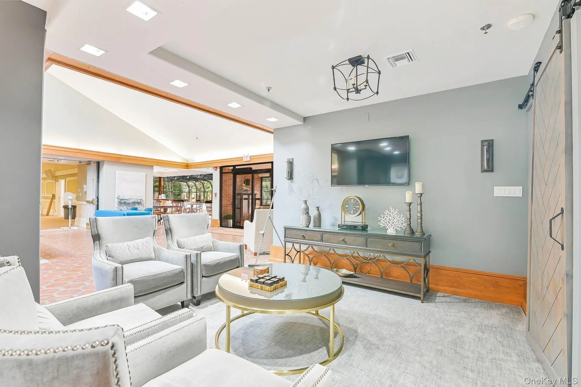 One Of The Recreation/Seating Areas In The Leisure Glen Country Club Clubhouse. One Of The Recreation/Seating Areas In The Leisure Glen Country Club Clubhouse.