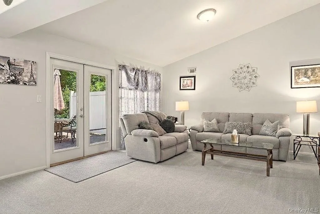 15 Glen Drive, Brookhaven, NY, 2 Bedrooms Bedrooms, 7 Rooms Rooms,2 BathroomsBathrooms,Residential,For Rent,Glen,0,1042900 15 Glen Drive, Brookhaven, NY, 2 Bedrooms Bedrooms, 7 Rooms Rooms,2 BathroomsBathrooms,Residential,For Rent,Glen,0,1042900