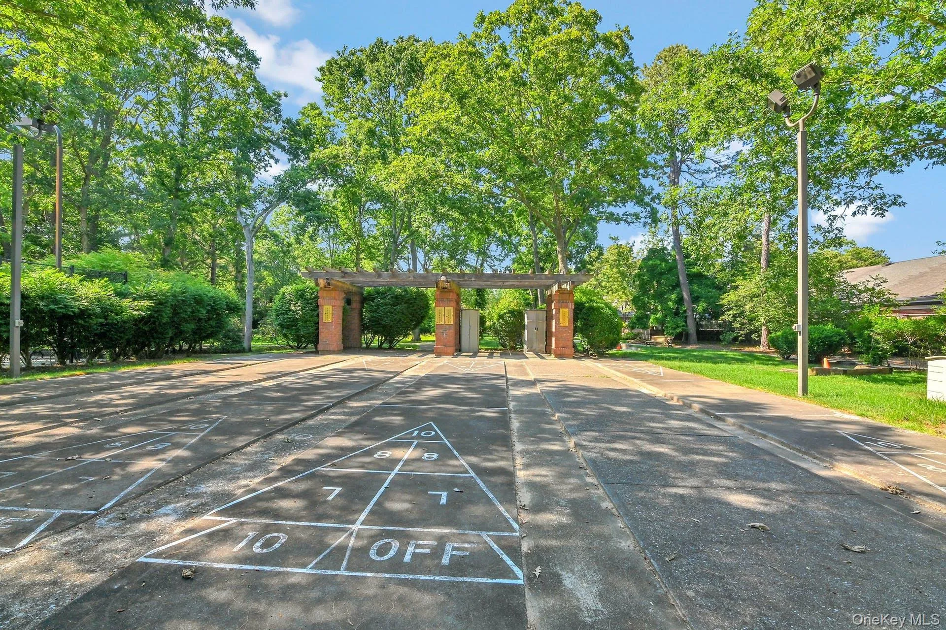 Leisure Glen Community Amenities. Leisure Glen Community Amenities.