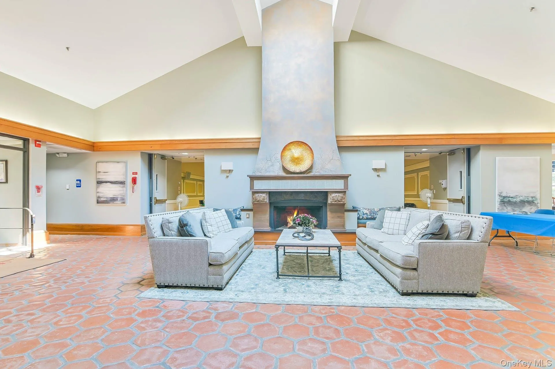 The Great Room In The Leisure Glen Country Club Clubhouse. The Great Room In The Leisure Glen Country Club Clubhouse.