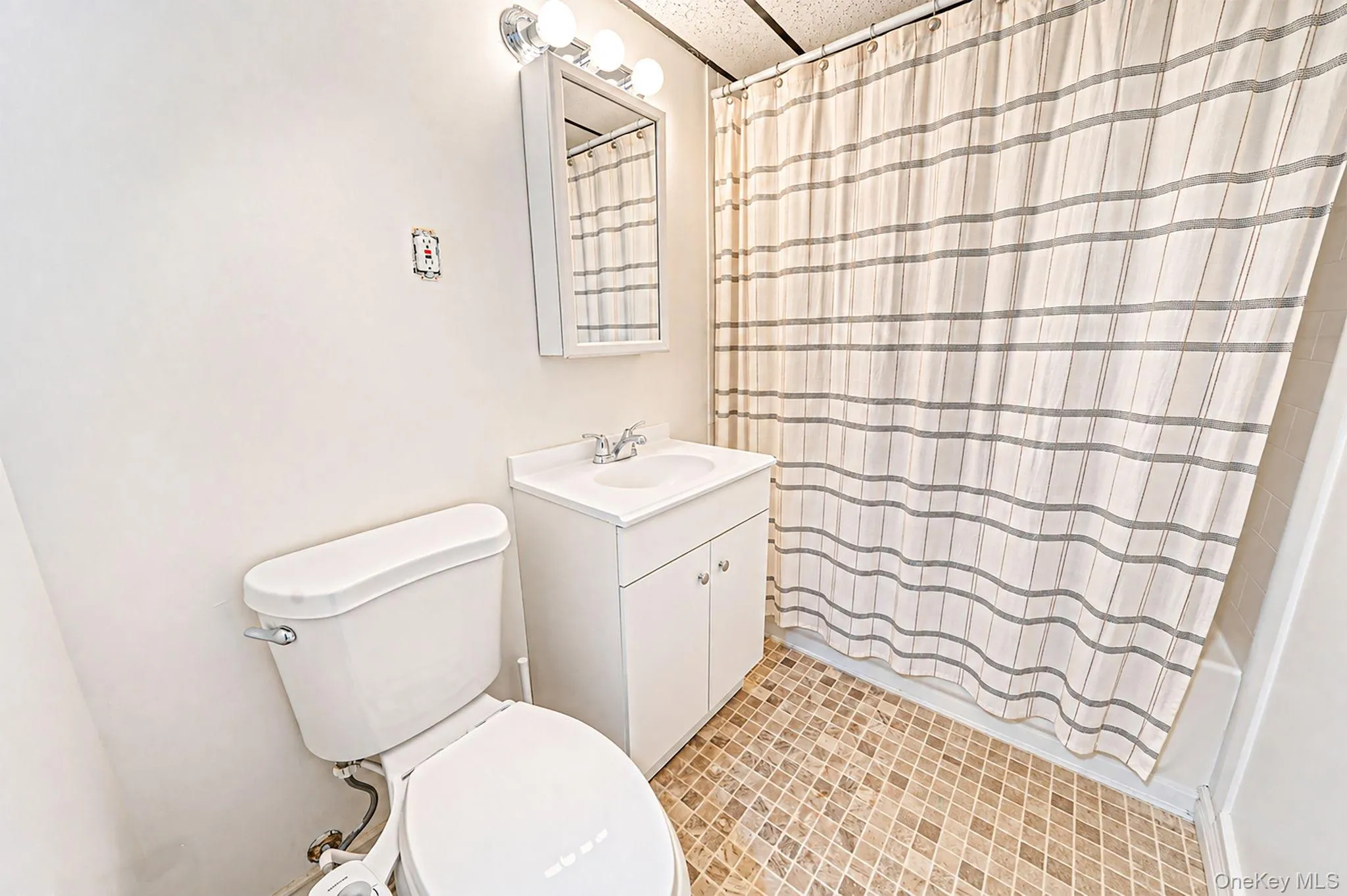 505 Hawkins Road, Brookhaven, NY, 4 Bedrooms Bedrooms, 8 Rooms Rooms,2 BathroomsBathrooms,Residential,For Rent,Hawkins,0,1042902 505 Hawkins Road, Brookhaven, NY, 4 Bedrooms Bedrooms, 8 Rooms Rooms,2 BathroomsBathrooms,Residential,For Rent,Hawkins,0,1042902