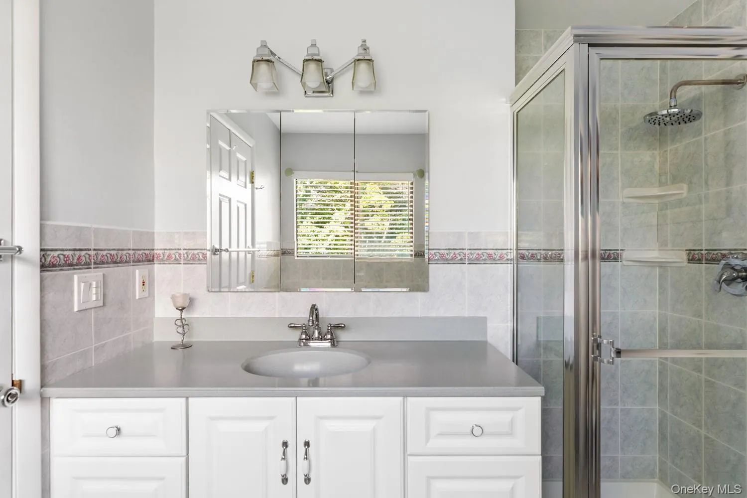 59 Pond Lane, Smithtown, NY, 2 Bedrooms Bedrooms, 7 Rooms Rooms,2 BathroomsBathrooms,Residential,For Rent,Pond,0,1042904 59 Pond Lane, Smithtown, NY, 2 Bedrooms Bedrooms, 7 Rooms Rooms,2 BathroomsBathrooms,Residential,For Rent,Pond,0,1042904