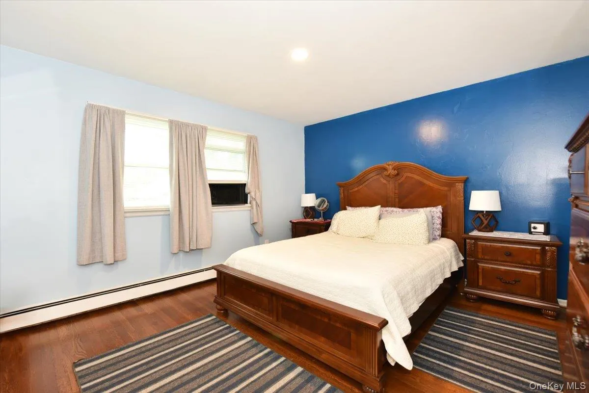 95 Jenkins Avenue, Babylon, NY, 3 Bedrooms Bedrooms, 8 Rooms Rooms,1 BathroomBathrooms,Residential,For Rent,Jenkins,0,1042906 95 Jenkins Avenue, Babylon, NY, 3 Bedrooms Bedrooms, 8 Rooms Rooms,1 BathroomBathrooms,Residential,For Rent,Jenkins,0,1042906