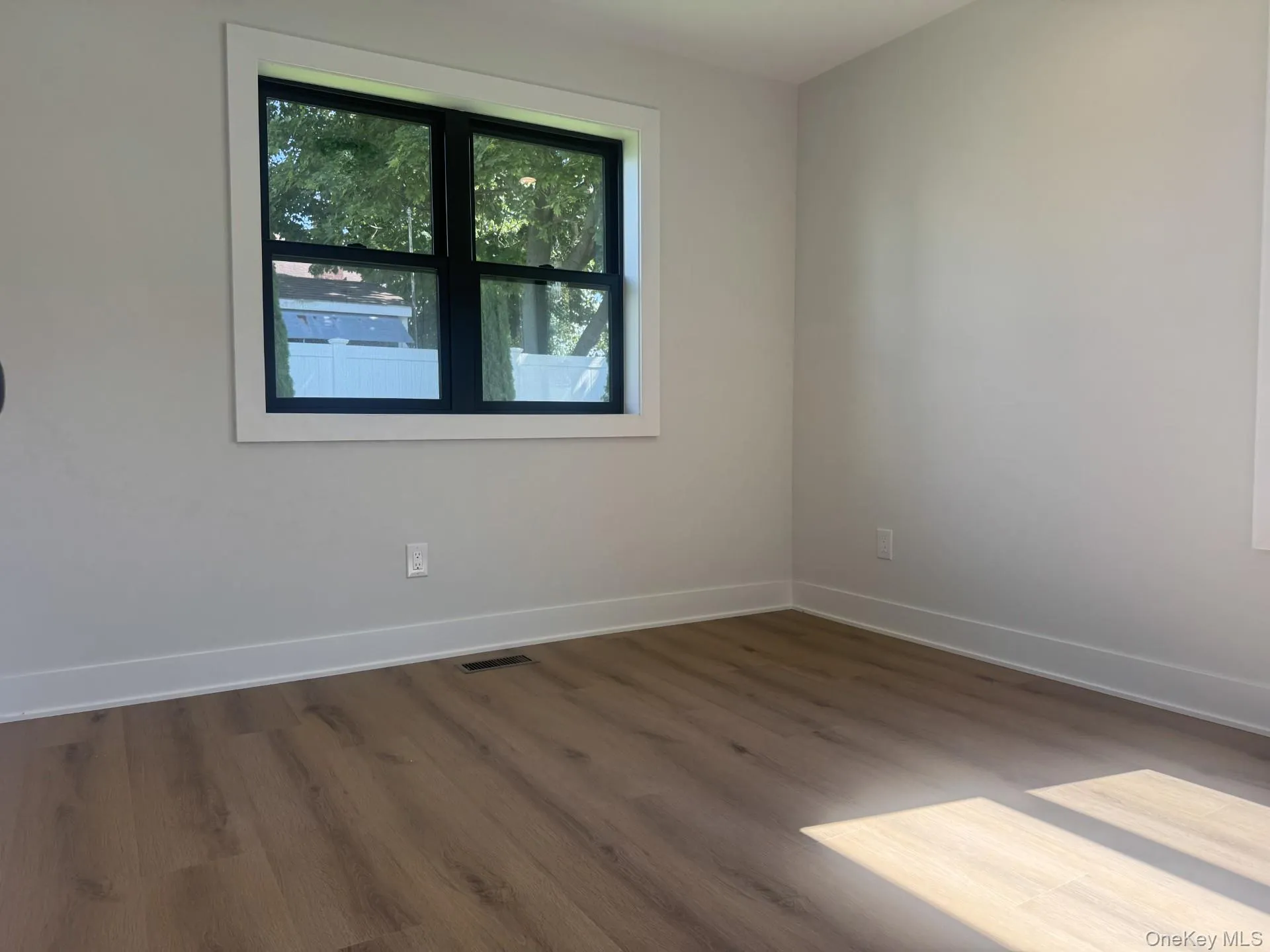 Bedroom Bedroom