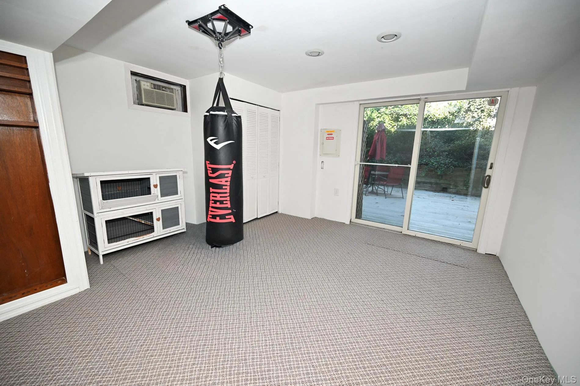 33 Uranus Road, Brookhaven, NY, 2 Bedrooms Bedrooms, 7 Rooms Rooms,2 BathroomsBathrooms,Residential,For Rent,Uranus,0,1042914 33 Uranus Road, Brookhaven, NY, 2 Bedrooms Bedrooms, 7 Rooms Rooms,2 BathroomsBathrooms,Residential,For Rent,Uranus,0,1042914
