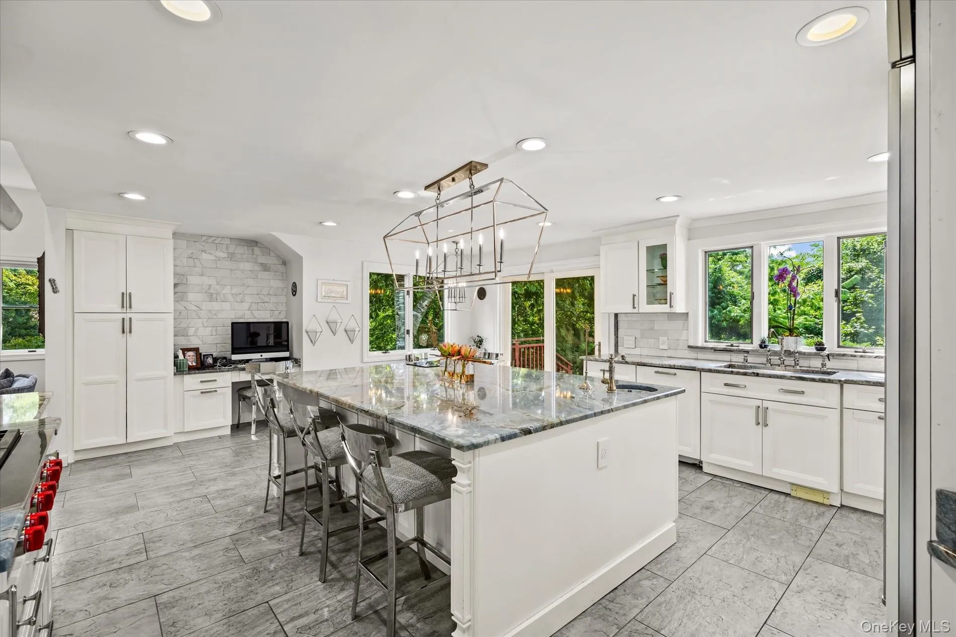10 Vista Drive, North Hempstead, NY, 4 Bedrooms Bedrooms, 10 Rooms Rooms,4 BathroomsBathrooms,Residential,For Rent,Vista,0,1042917 10 Vista Drive, North Hempstead, NY, 4 Bedrooms Bedrooms, 10 Rooms Rooms,4 BathroomsBathrooms,Residential,For Rent,Vista,0,1042917