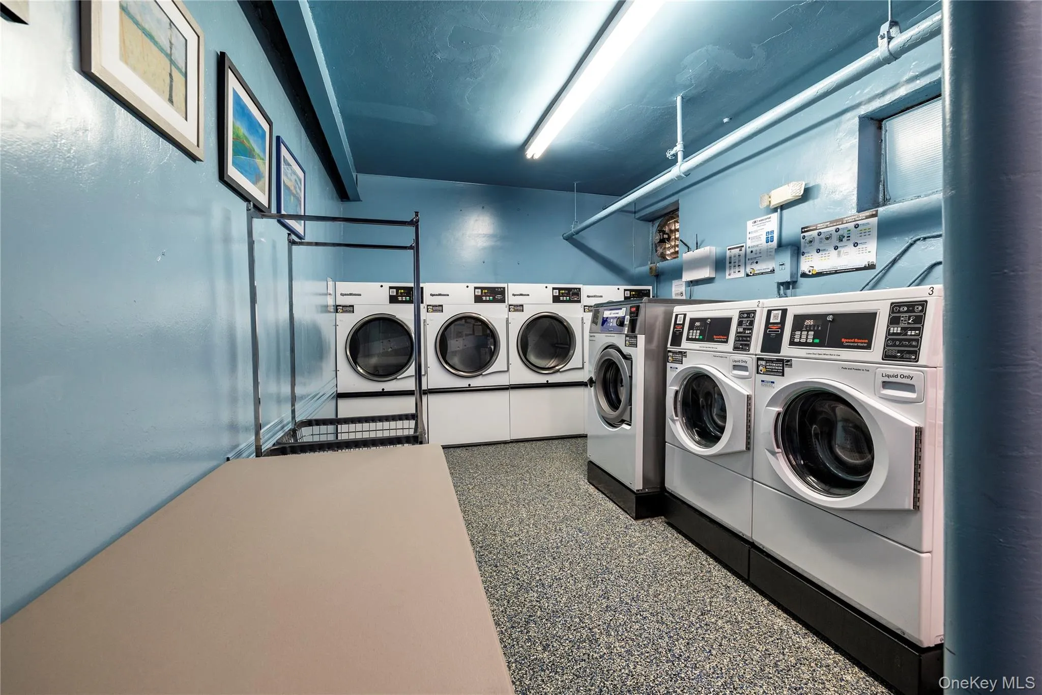 194 Smith Street, Hempstead, NY, 1 Bedroom Bedrooms, 5 Rooms Rooms,1 BathroomBathrooms,Residential,For Rent,Smith,0,1042918 194 Smith Street, Hempstead, NY, 1 Bedroom Bedrooms, 5 Rooms Rooms,1 BathroomBathrooms,Residential,For Rent,Smith,0,1042918