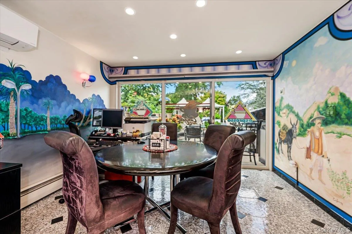 176 Main Street, Hempstead, NY, 3 Bedrooms Bedrooms, 9 Rooms Rooms,3 BathroomsBathrooms,Residential,For Rent,Main,0,1042919 176 Main Street, Hempstead, NY, 3 Bedrooms Bedrooms, 9 Rooms Rooms,3 BathroomsBathrooms,Residential,For Rent,Main,0,1042919