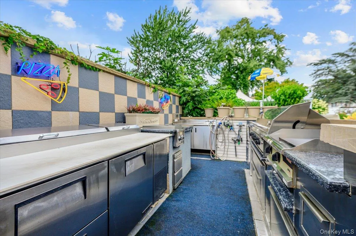 176 Main Street, Hempstead, NY, 3 Bedrooms Bedrooms, 9 Rooms Rooms,3 BathroomsBathrooms,Residential,For Rent,Main,0,1042919 176 Main Street, Hempstead, NY, 3 Bedrooms Bedrooms, 9 Rooms Rooms,3 BathroomsBathrooms,Residential,For Rent,Main,0,1042919