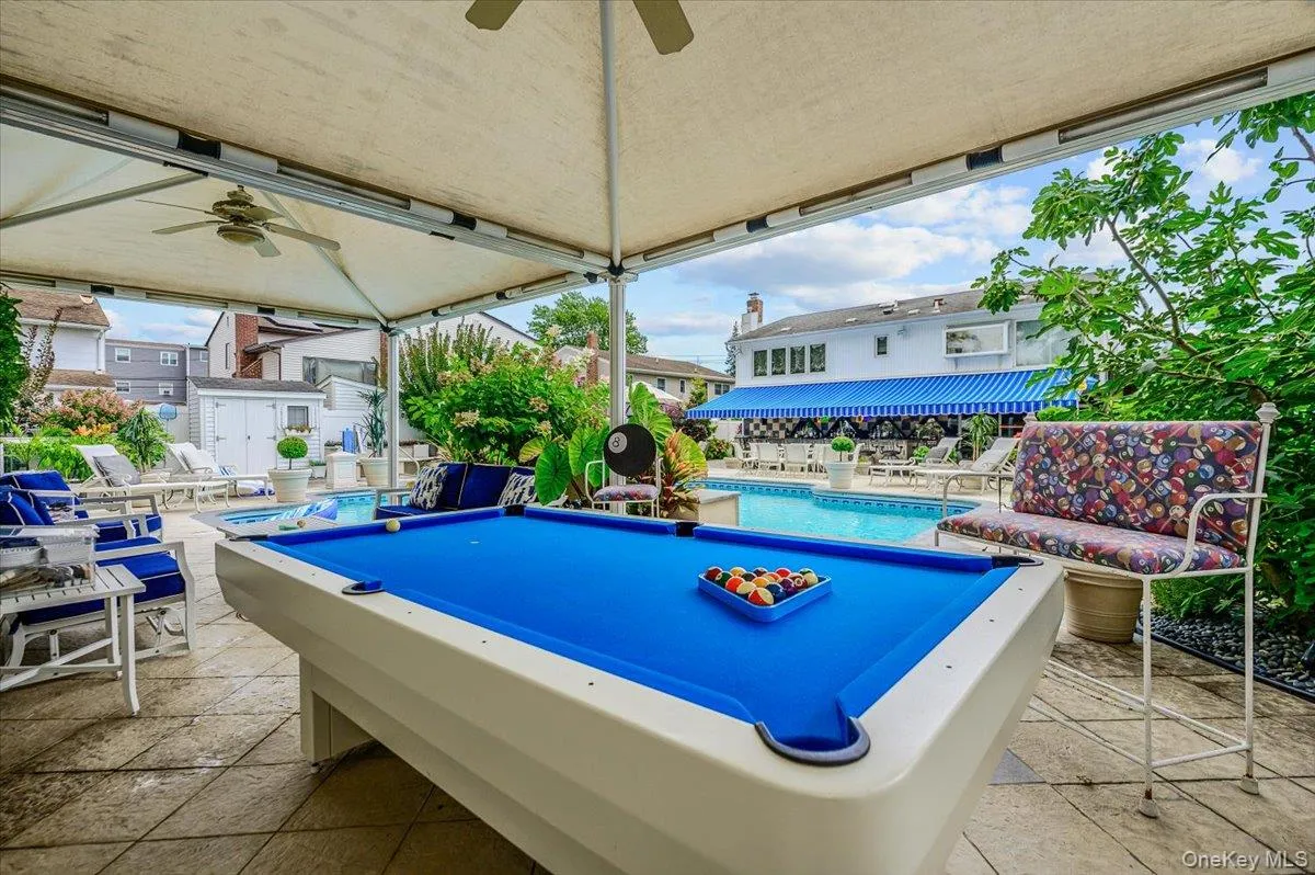 176 Main Street, Hempstead, NY, 3 Bedrooms Bedrooms, 9 Rooms Rooms,3 BathroomsBathrooms,Residential,For Rent,Main,0,1042919 176 Main Street, Hempstead, NY, 3 Bedrooms Bedrooms, 9 Rooms Rooms,3 BathroomsBathrooms,Residential,For Rent,Main,0,1042919