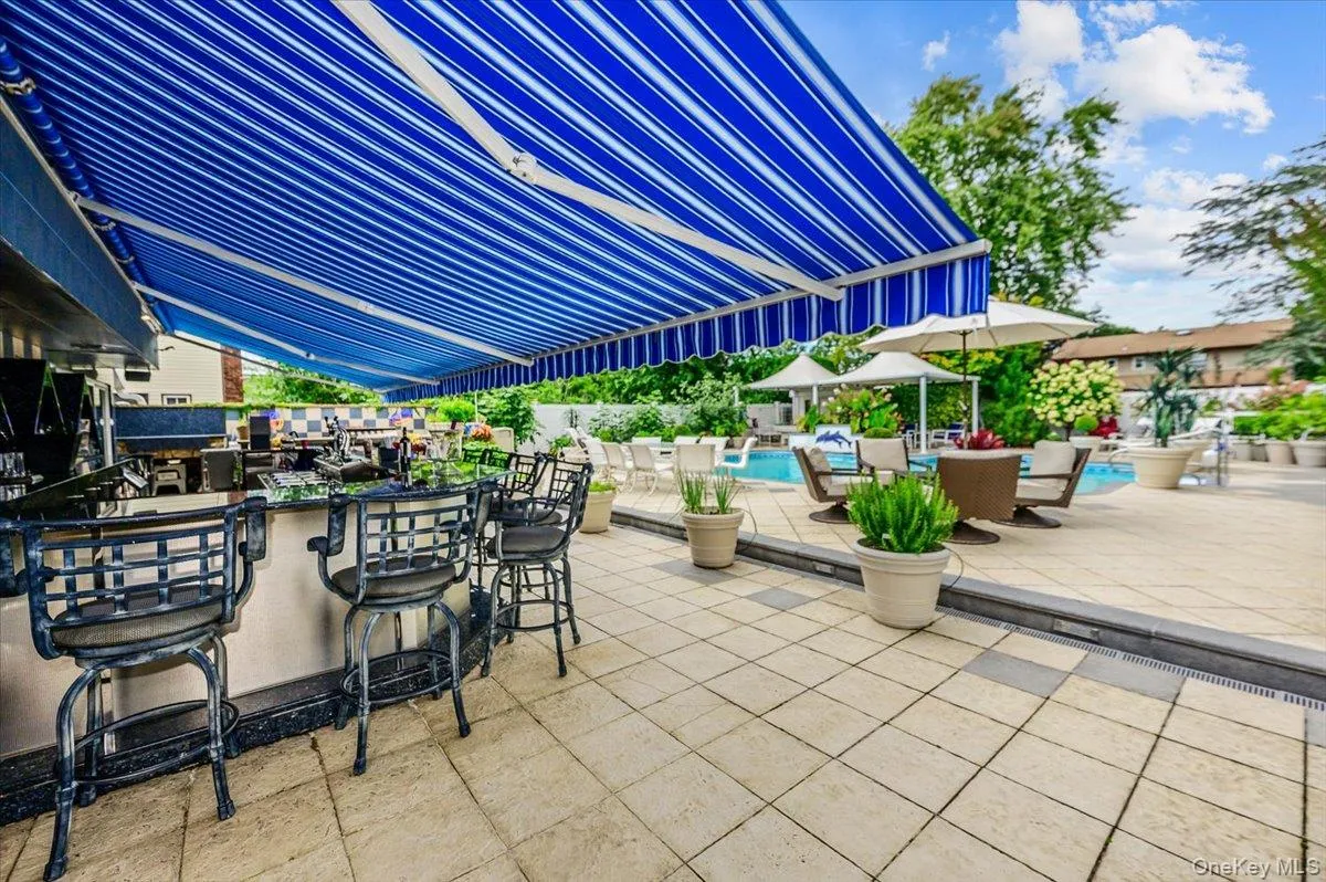 176 Main Street, Hempstead, NY, 3 Bedrooms Bedrooms, 9 Rooms Rooms,3 BathroomsBathrooms,Residential,For Rent,Main,0,1042919 176 Main Street, Hempstead, NY, 3 Bedrooms Bedrooms, 9 Rooms Rooms,3 BathroomsBathrooms,Residential,For Rent,Main,0,1042919