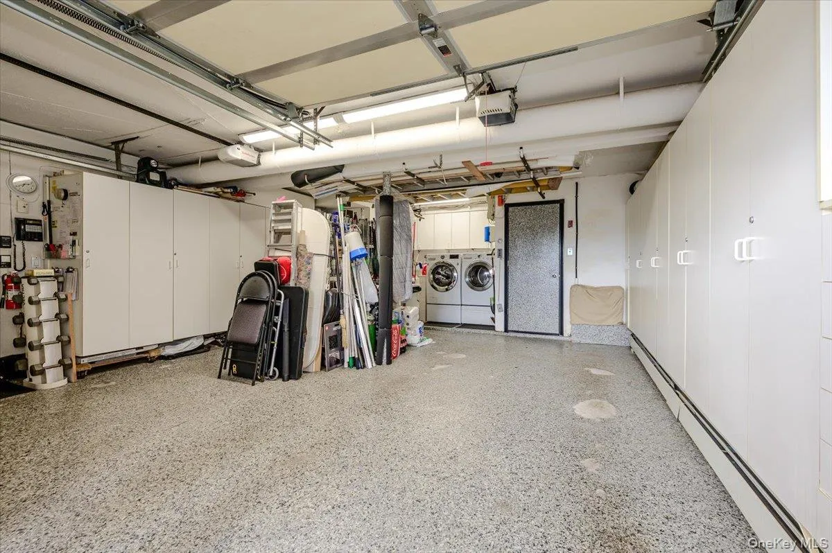 176 Main Street, Hempstead, NY, 3 Bedrooms Bedrooms, 9 Rooms Rooms,3 BathroomsBathrooms,Residential,For Rent,Main,0,1042919 176 Main Street, Hempstead, NY, 3 Bedrooms Bedrooms, 9 Rooms Rooms,3 BathroomsBathrooms,Residential,For Rent,Main,0,1042919