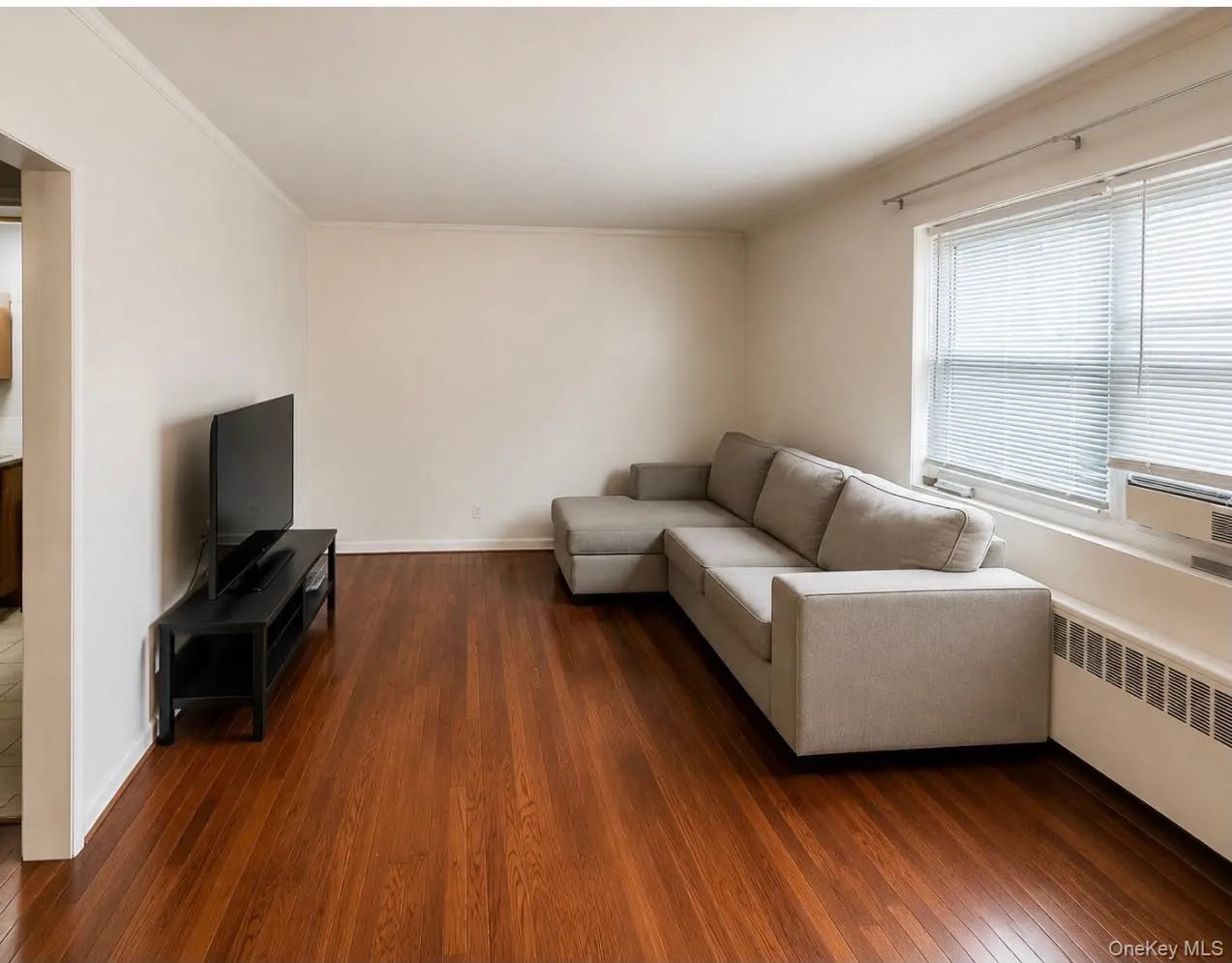 233-14 131st Avenue, New York, NY, 1 Bedroom Bedrooms, 2 Rooms Rooms,1 BathroomBathrooms,Residential,For Rent,131st,0,1042921 233-14 131st Avenue, New York, NY, 1 Bedroom Bedrooms, 2 Rooms Rooms,1 BathroomBathrooms,Residential,For Rent,131st,0,1042921