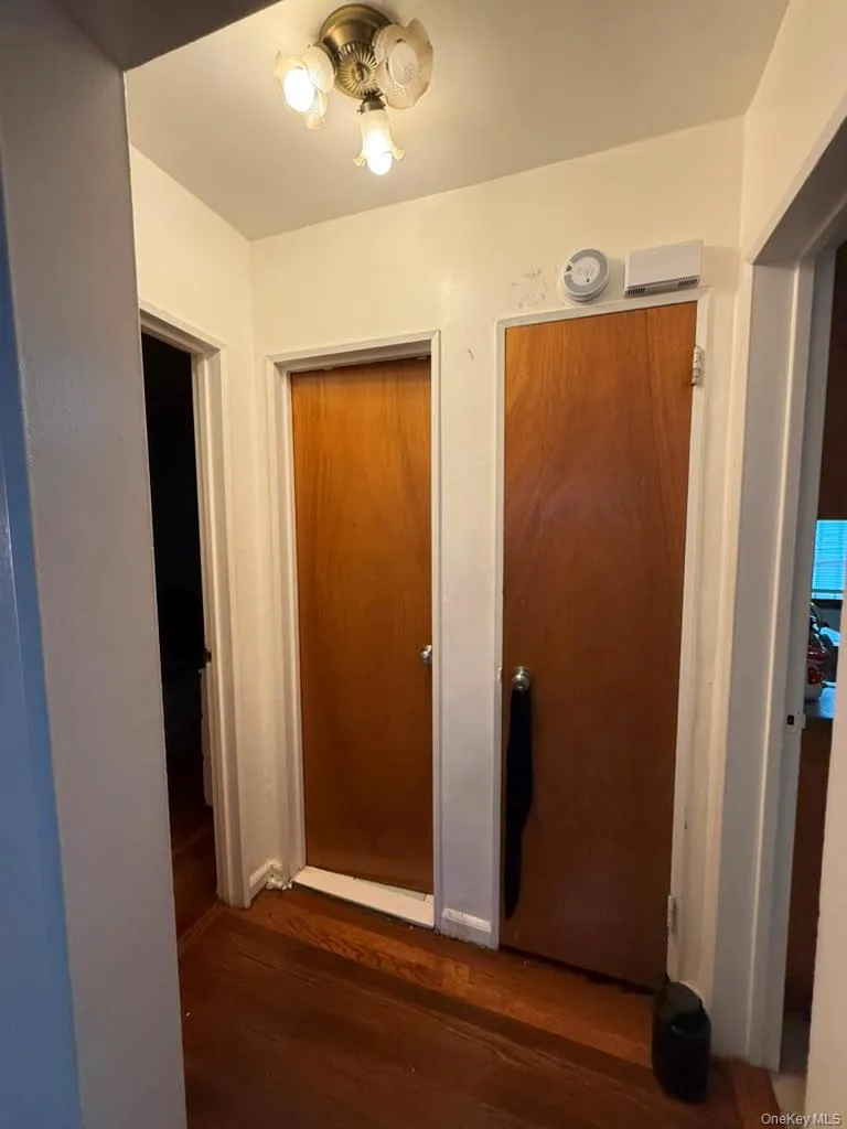 233-14 131st Avenue, New York, NY, 1 Bedroom Bedrooms, 2 Rooms Rooms,1 BathroomBathrooms,Residential,For Rent,131st,0,1042921 233-14 131st Avenue, New York, NY, 1 Bedroom Bedrooms, 2 Rooms Rooms,1 BathroomBathrooms,Residential,For Rent,131st,0,1042921
