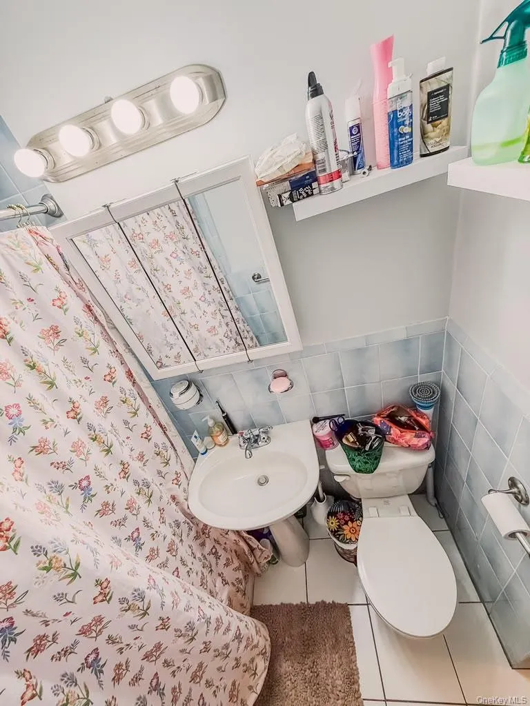233-14 131st Avenue, New York, NY, 1 Bedroom Bedrooms, 2 Rooms Rooms,1 BathroomBathrooms,Residential,For Rent,131st,0,1042921 233-14 131st Avenue, New York, NY, 1 Bedroom Bedrooms, 2 Rooms Rooms,1 BathroomBathrooms,Residential,For Rent,131st,0,1042921