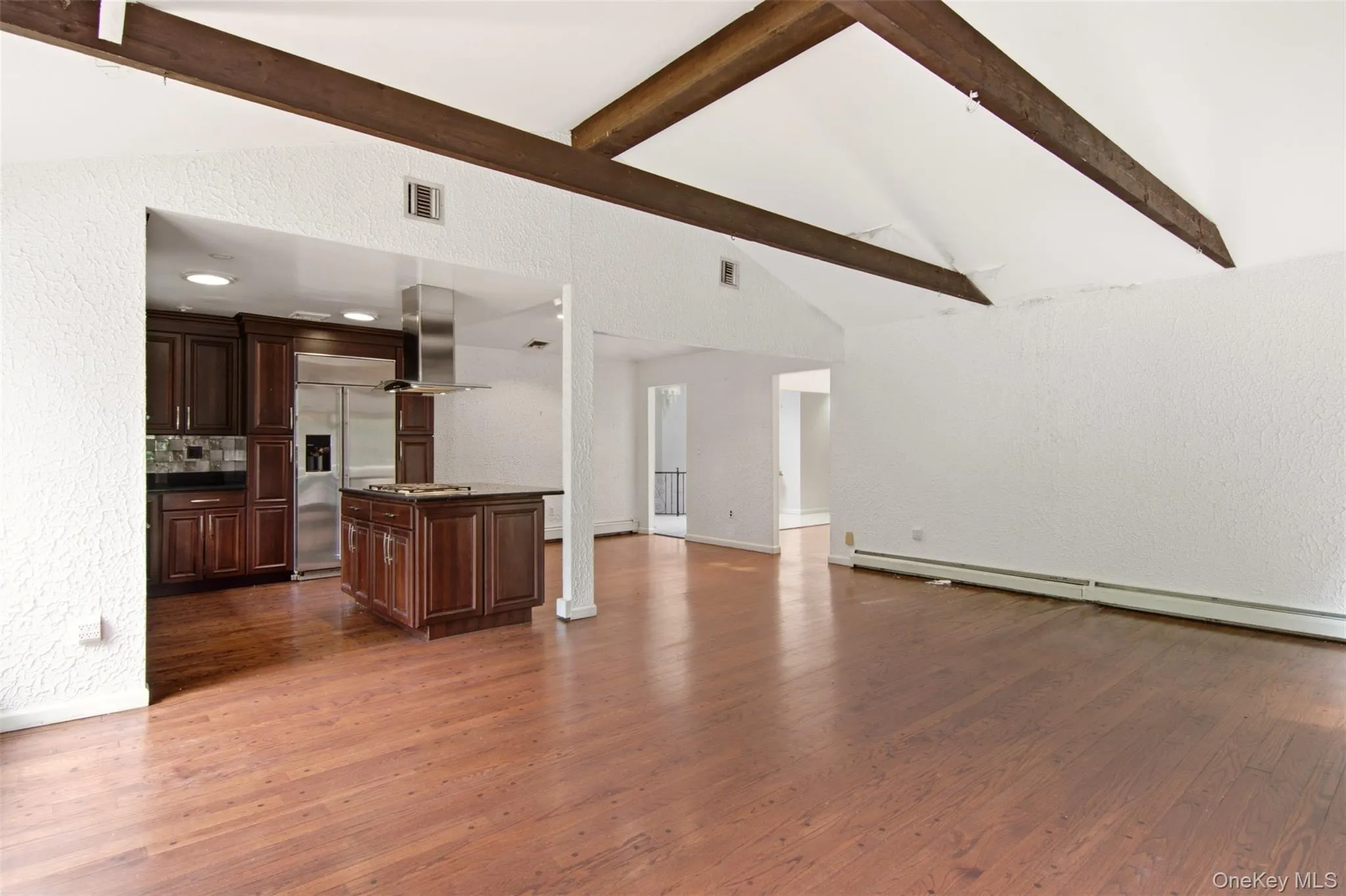 Vaulted Ceiling Vaulted Ceiling