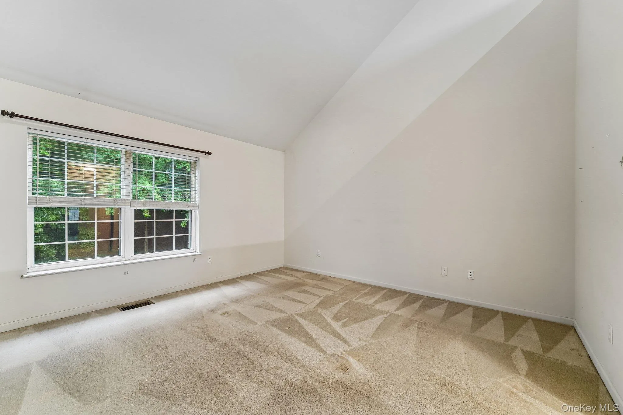 122 Crystal Hill Drive, Haverstraw, NY, 2 Bedrooms Bedrooms, 7 Rooms Rooms,1 BathroomBathrooms,Residential,For Rent,Crystal Hill,0,1042924 122 Crystal Hill Drive, Haverstraw, NY, 2 Bedrooms Bedrooms, 7 Rooms Rooms,1 BathroomBathrooms,Residential,For Rent,Crystal Hill,0,1042924