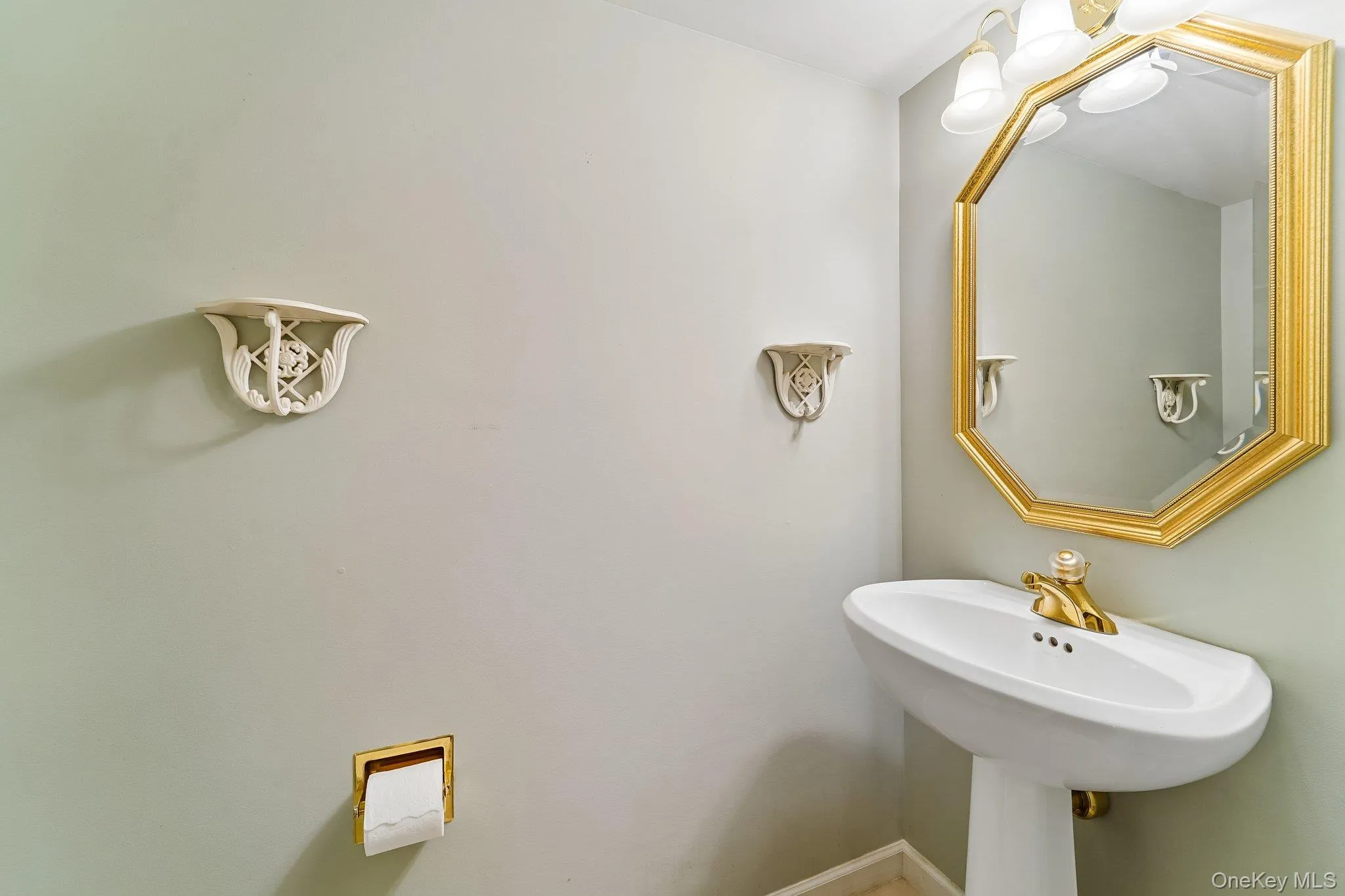 122 Crystal Hill Drive, Haverstraw, NY, 2 Bedrooms Bedrooms, 7 Rooms Rooms,1 BathroomBathrooms,Residential,For Rent,Crystal Hill,0,1042924 122 Crystal Hill Drive, Haverstraw, NY, 2 Bedrooms Bedrooms, 7 Rooms Rooms,1 BathroomBathrooms,Residential,For Rent,Crystal Hill,0,1042924